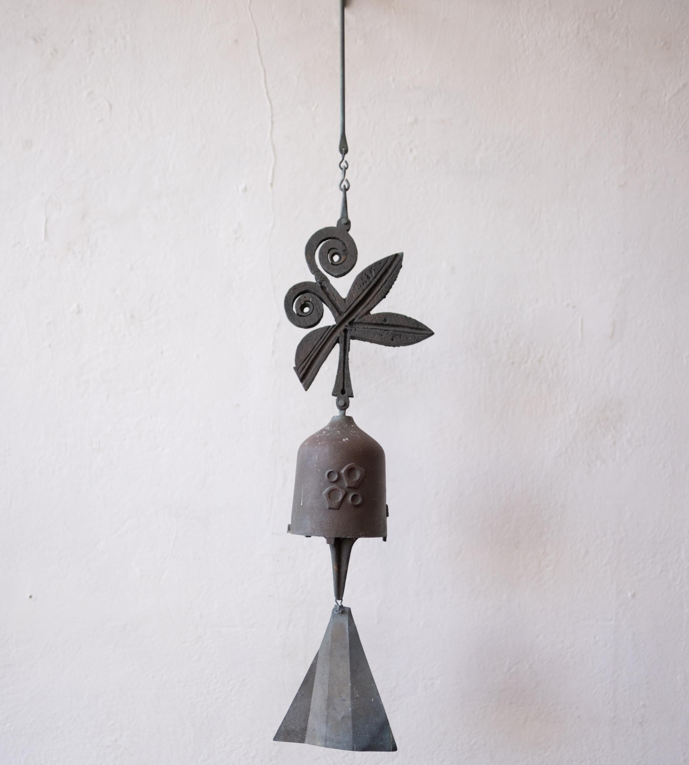 North American Bronze Paolo Soleri Signed Hanging Bronze Bell Sculpture