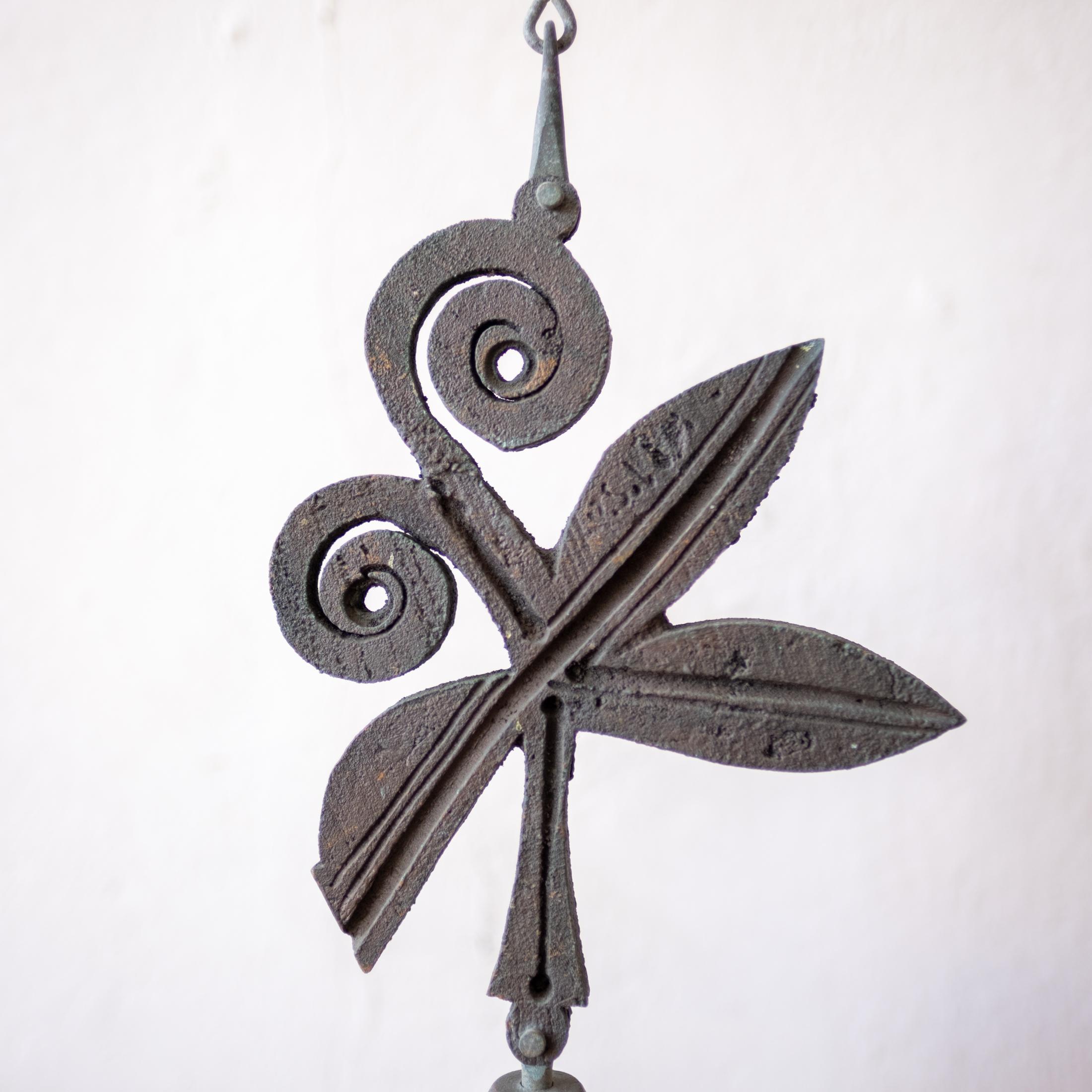 Bronze Paolo Soleri Signed Hanging Bronze Bell Sculpture In Good Condition In San Diego, CA