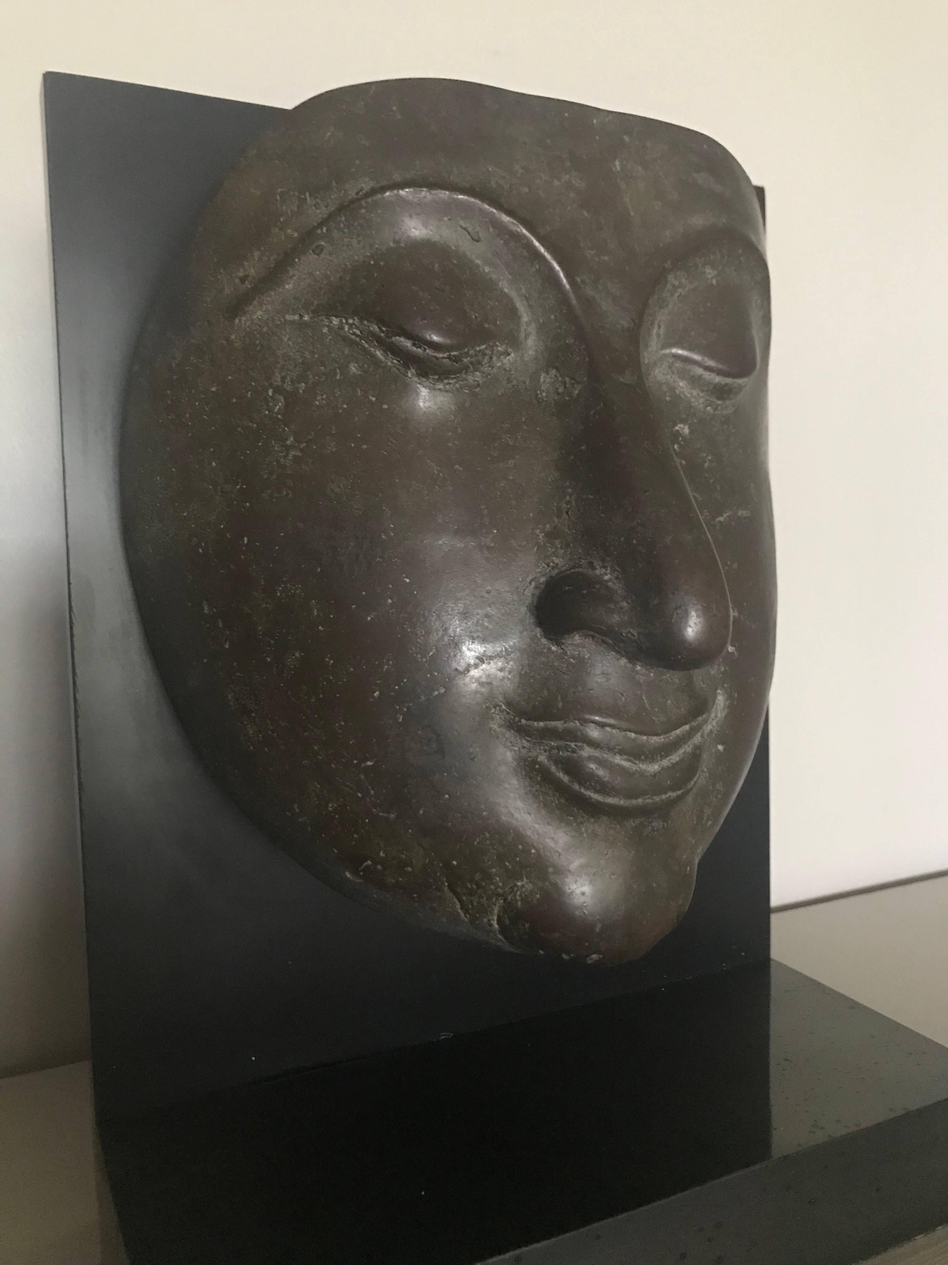 Bronze Part of Buddha Head In Good Condition For Sale In Schellebelle, BE