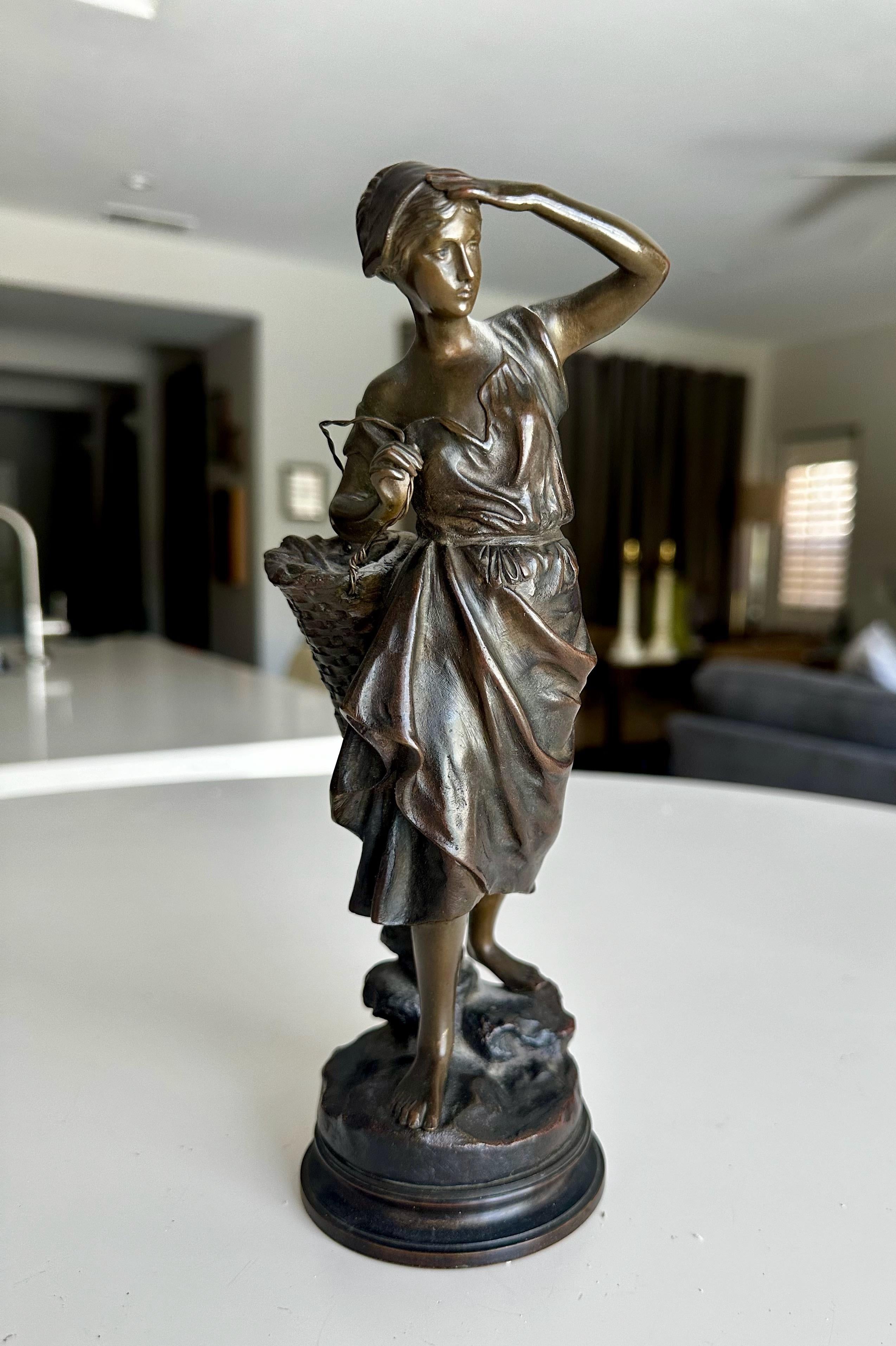 Small patinated bronze statue  of a fisherwoman: La Pecheuse after the model by Eugene Laurent (1832-1998 late 19th century. Quality detailing throughout.