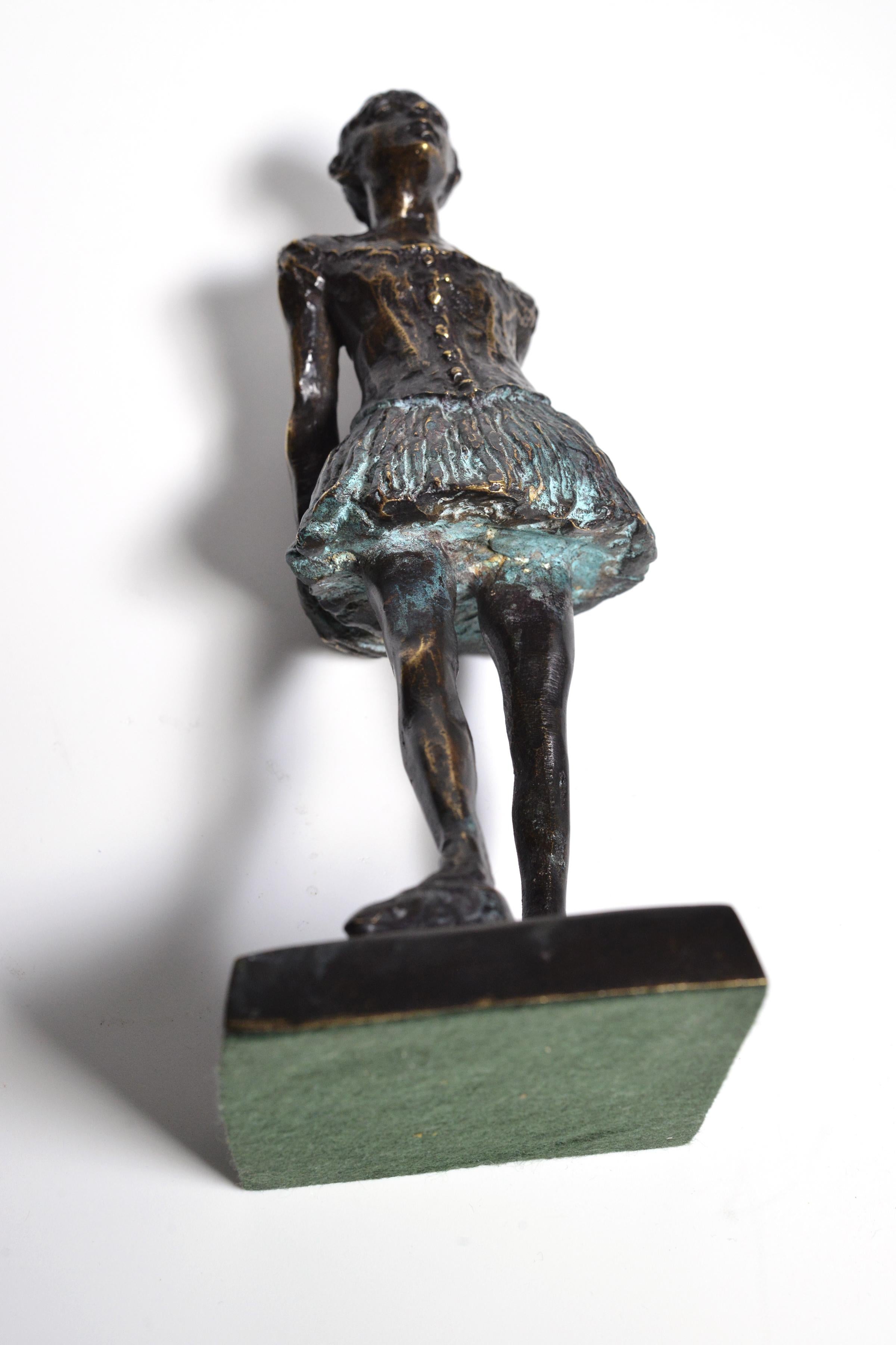 Bronze Figurine de petite danseuse de quatorze ans de Degas 20ème siècle en vente