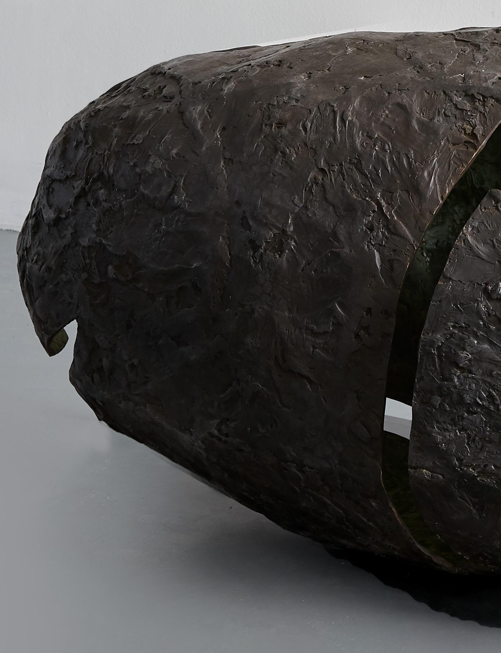 Dekoratives Objekt aus Bronze, patiniert, ohne Titel, von Herma de Wit (Sonstiges) im Angebot