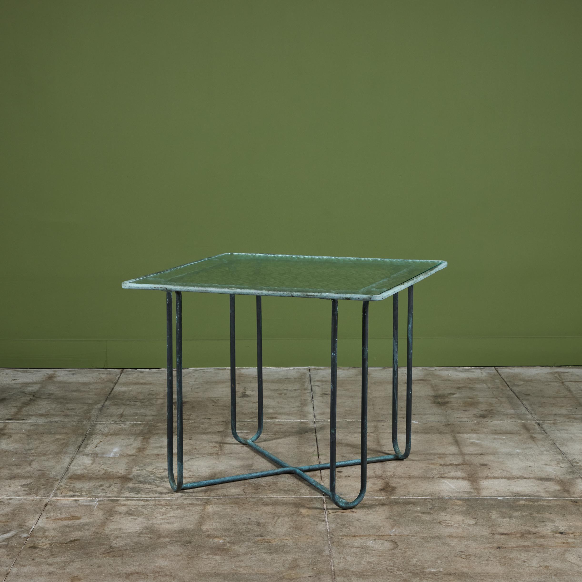 Mesa de comedor cuadrada de bronce para patio de Walter Lamb para Brown Jordan Bronce en venta