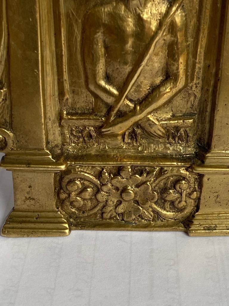 Bronze Pax or Pax Board with Ecce Homo, 16th Century In Good Condition In Madrid, ES
