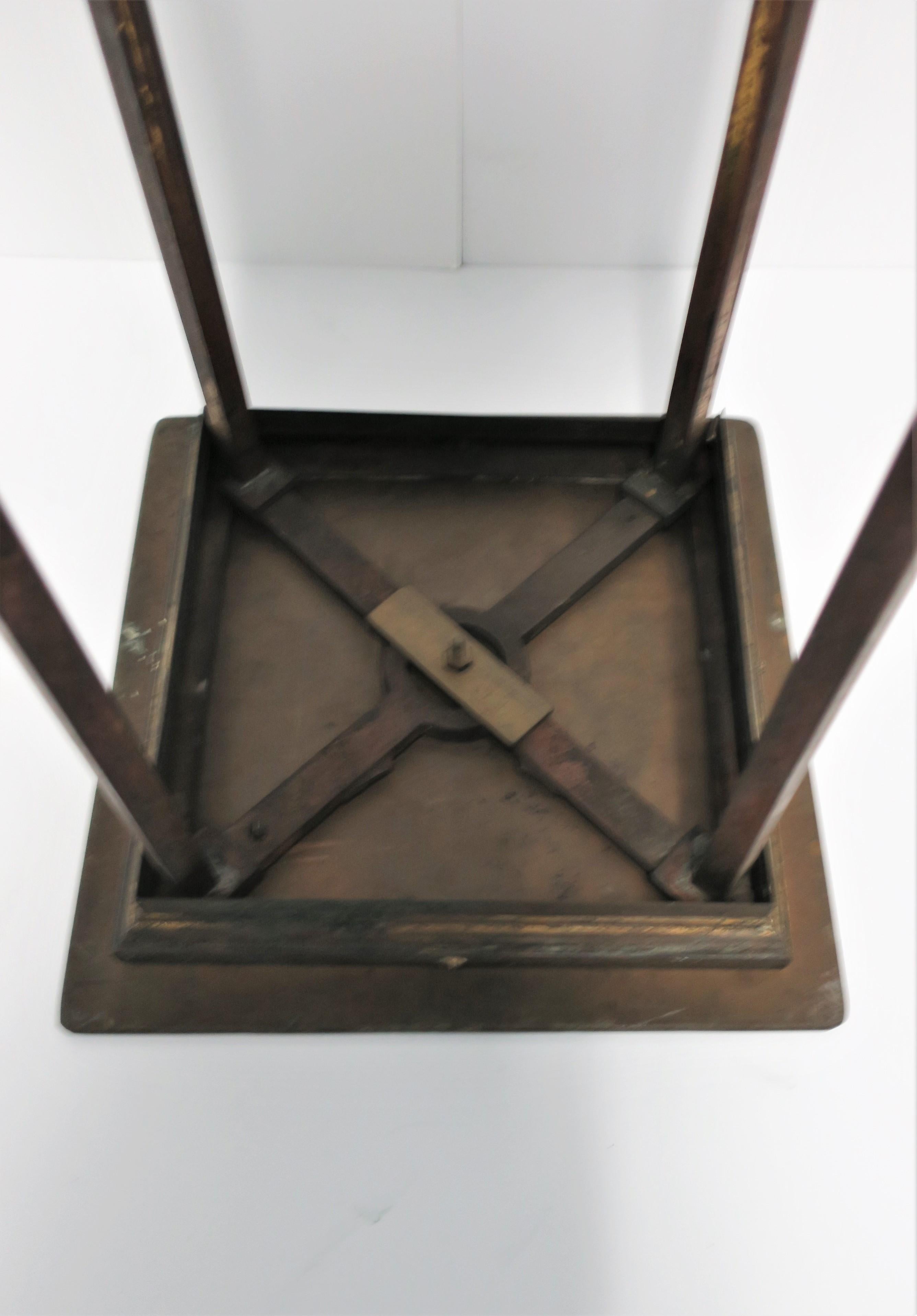 Bronze Pedestal Table with Shelf and Decorative Paw Feet, circa 19th Century 10