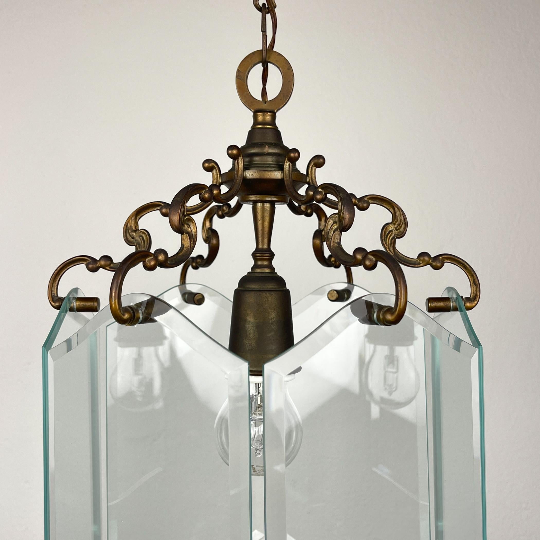 Italiano Lampada a sospensione in bronzo, nello stile di Pietro Chiesa Per Fontana Arte, Italia, anni '50 in vendita