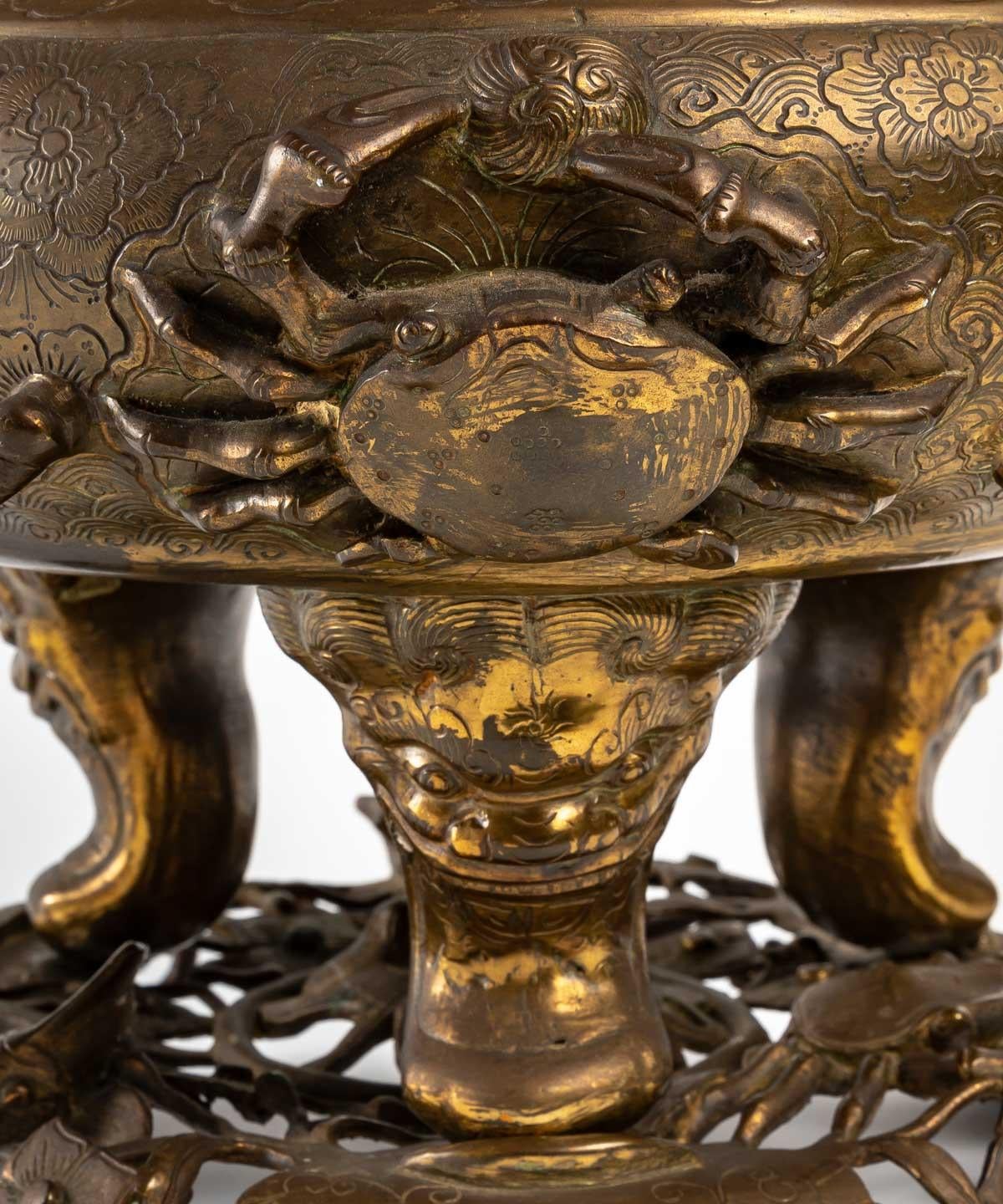 Bronze perfume burner, Vietnam, 19th century 6