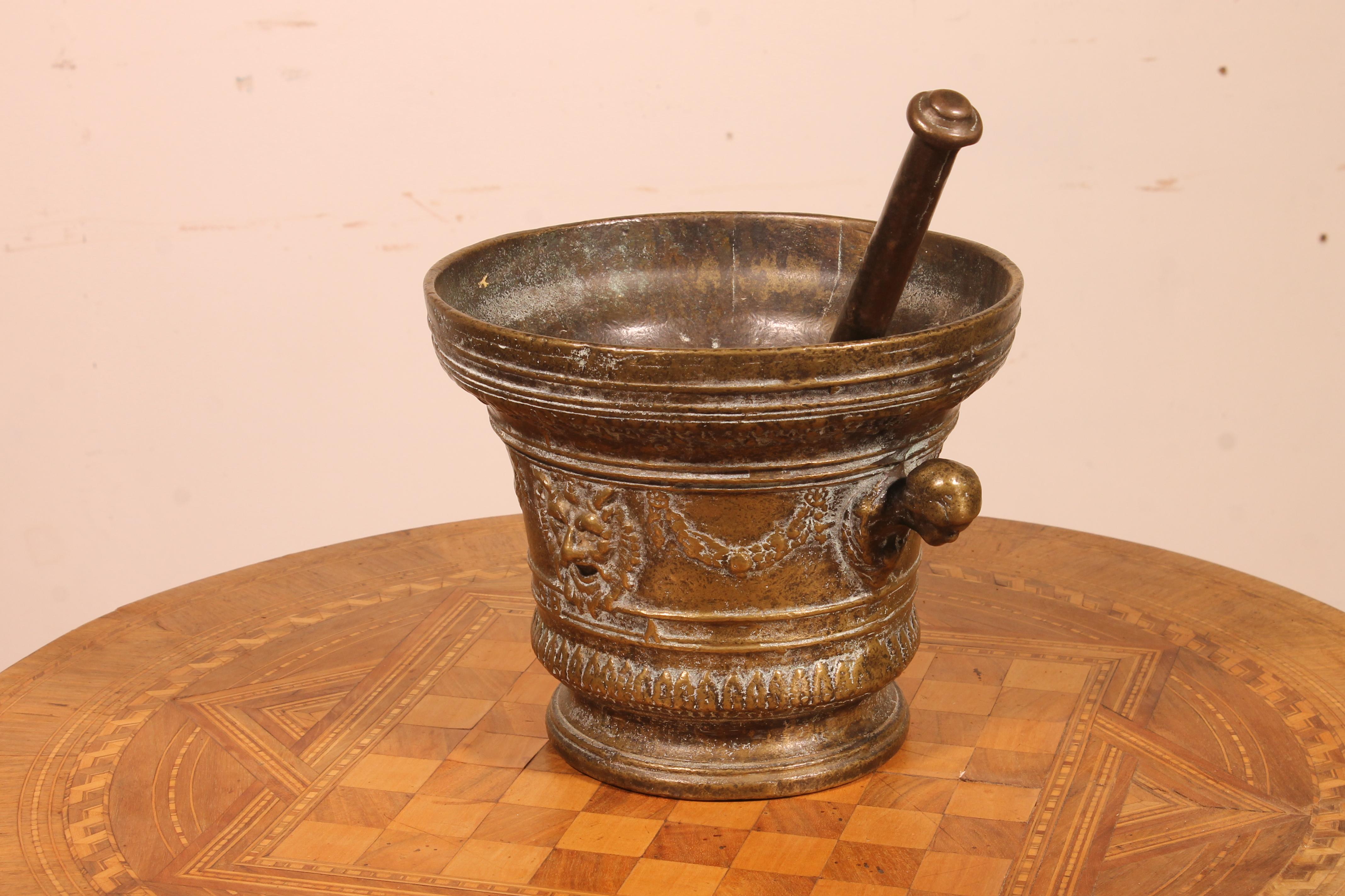 Renaissance Bronze Pharmacy Mortar Italy-17° Century For Sale