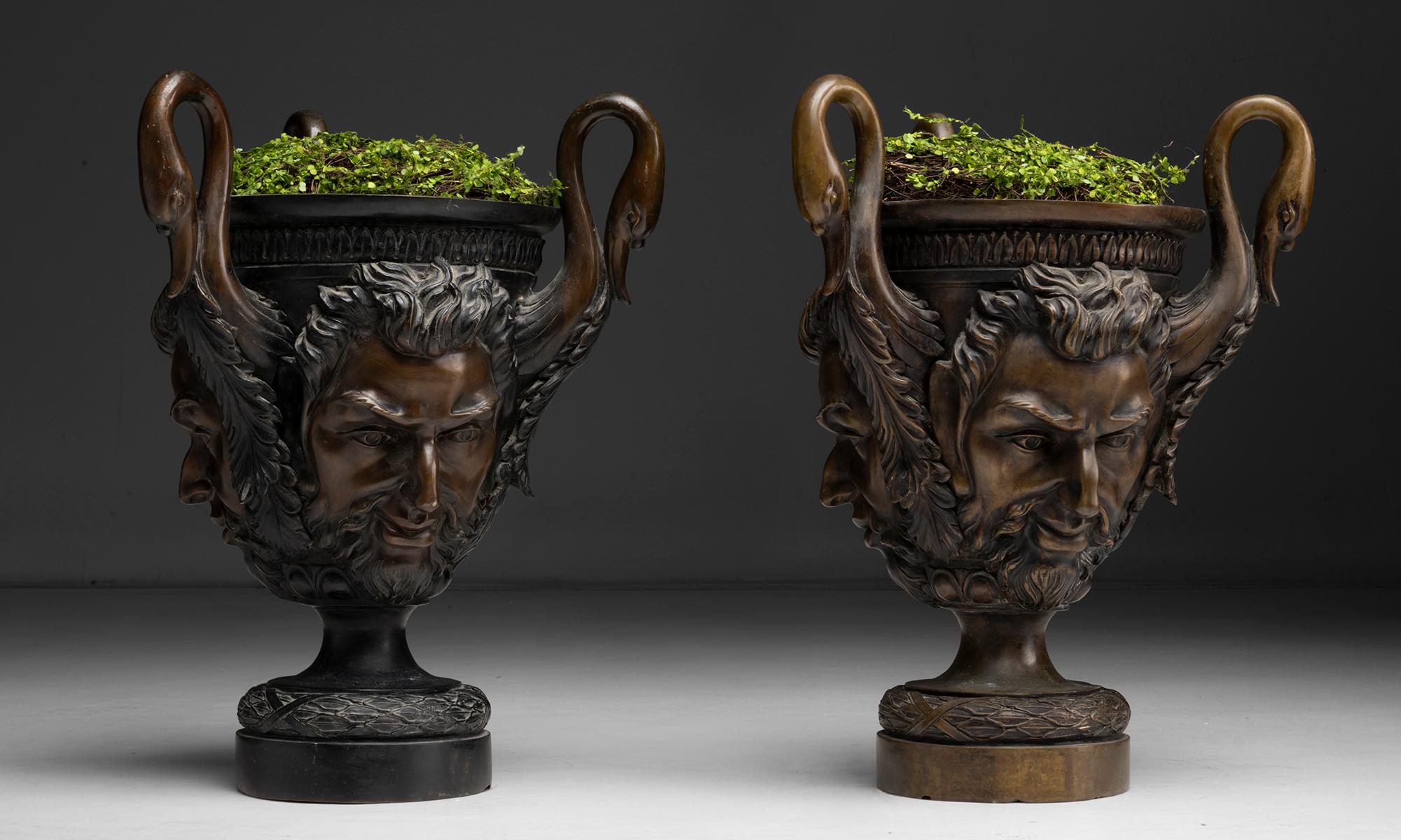Bronze Planters, England circa 1900 For Sale 3
