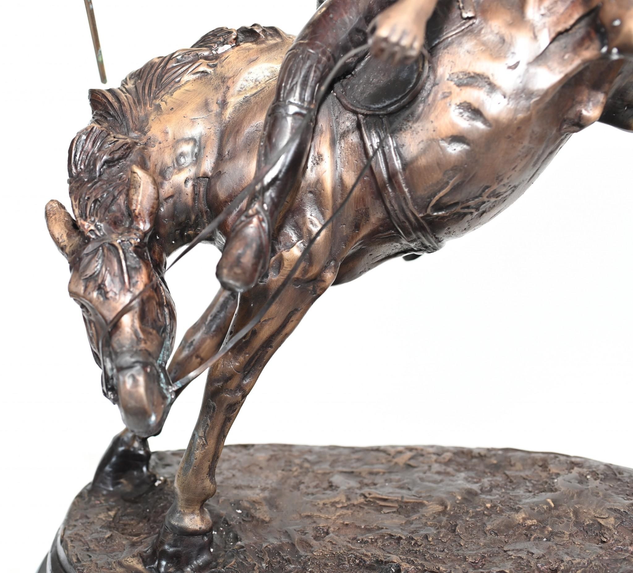 Bronze Polo Spieler Statue - Pferd Jockey Guss im Angebot 1