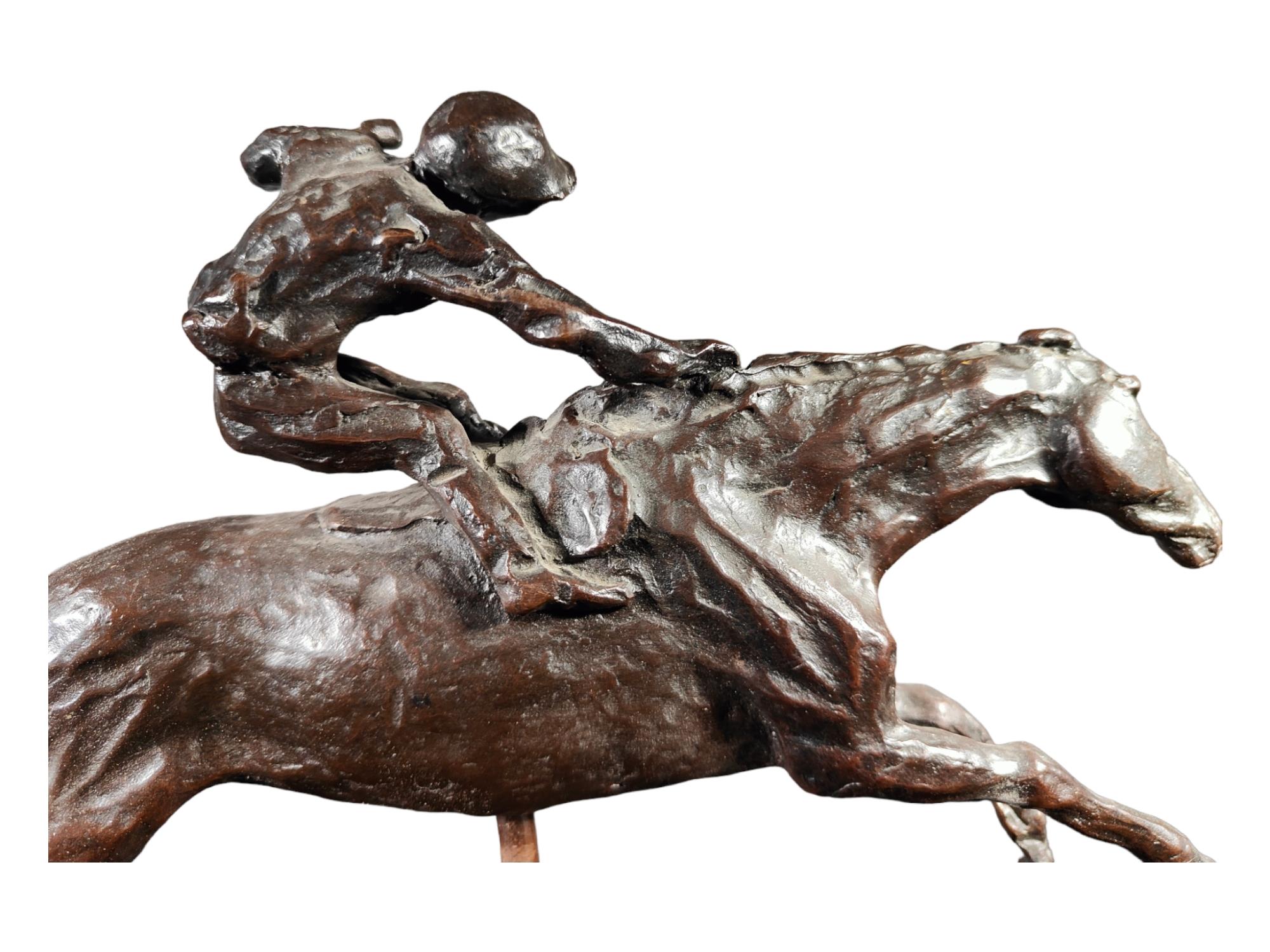 Sculpture de polo bronze en vente 1