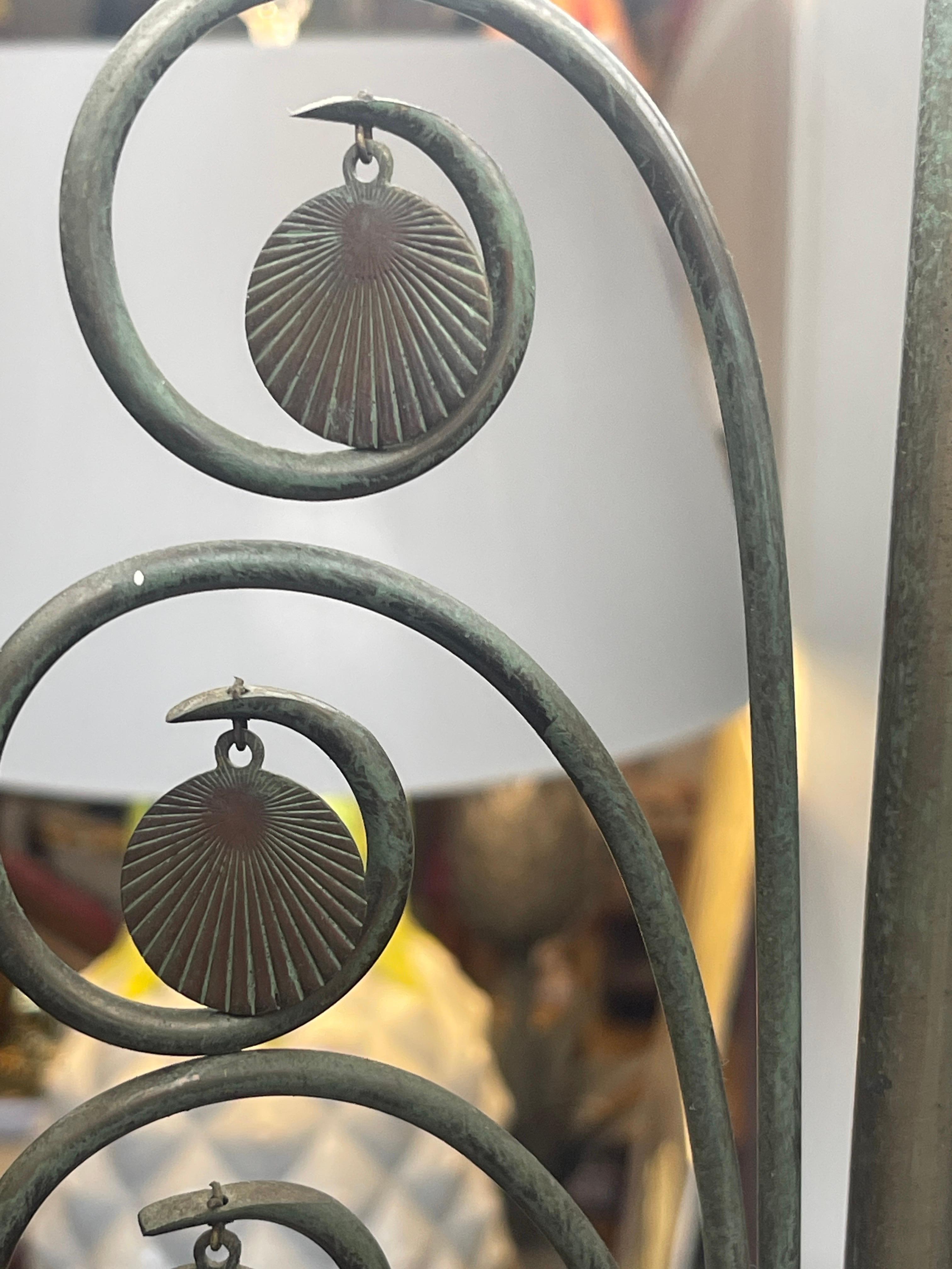 Bronze Pompeian Style Bird Table Lamp Attributed To William Billy Haines, 1950s 4
