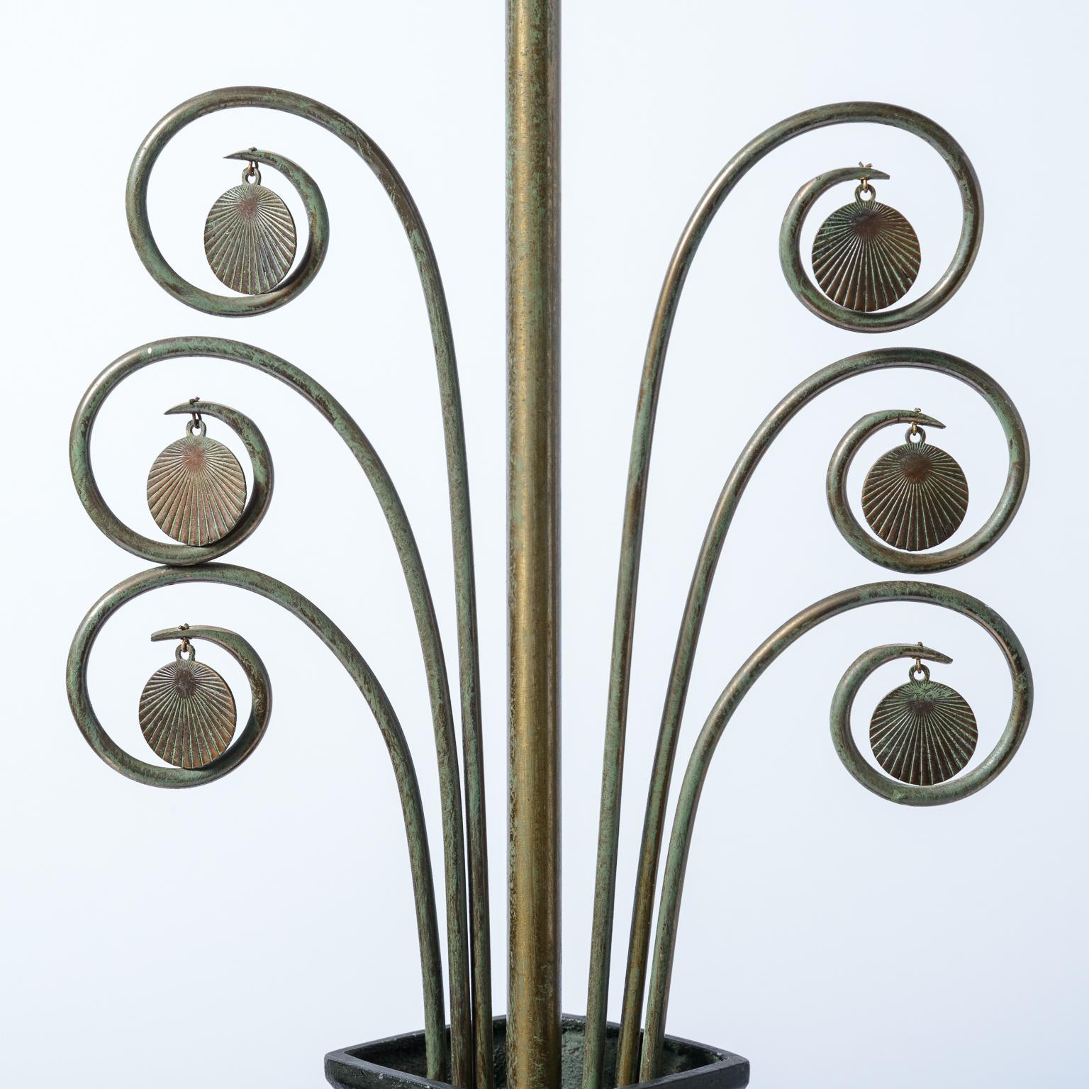 Bronze Pompeian Style Bird Table Lamp Attributed To William Billy Haines, 1950s 5