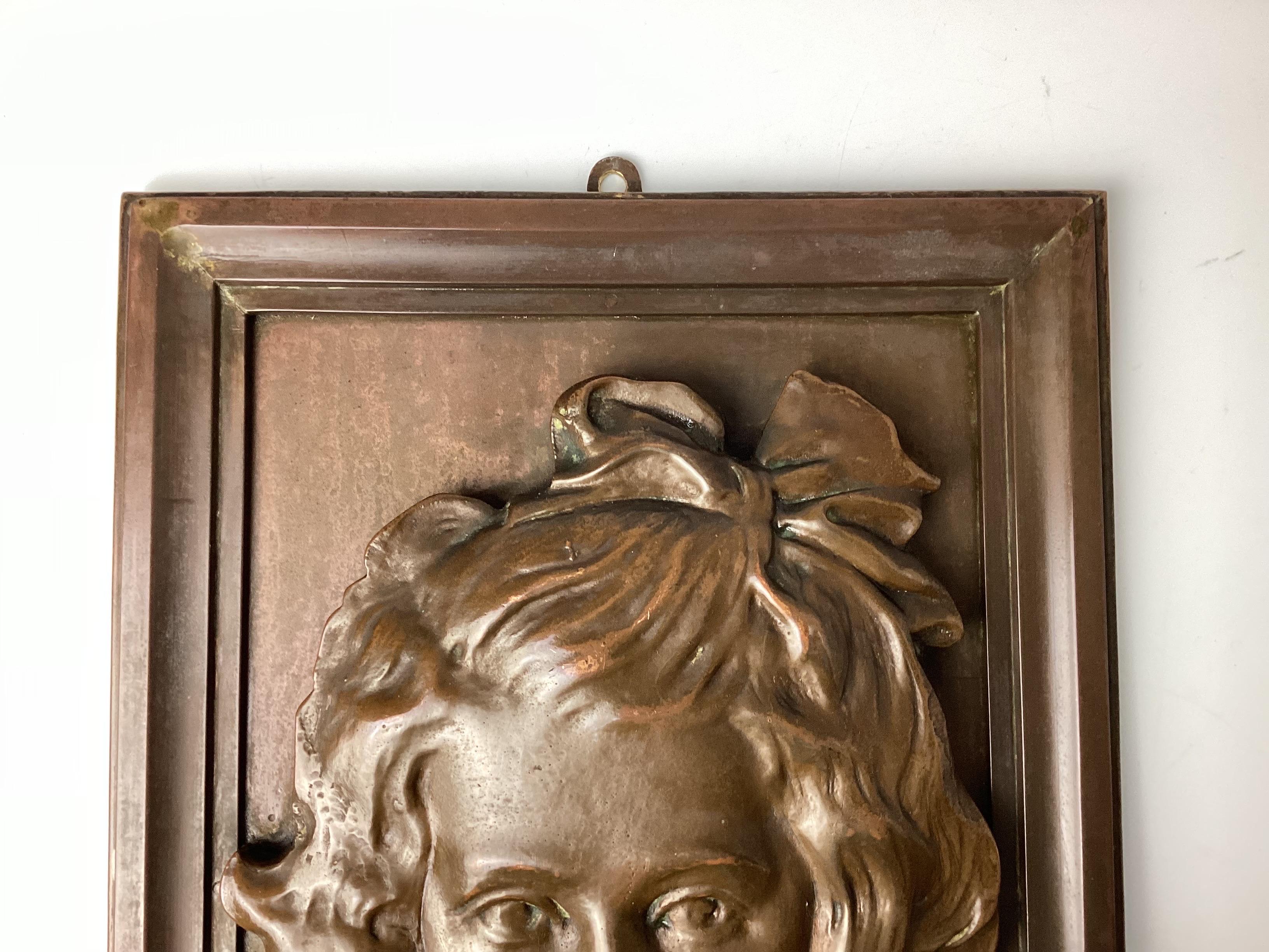 Bronze Portrait Plaque of a Young Girl In Excellent Condition For Sale In Lambertville, NJ