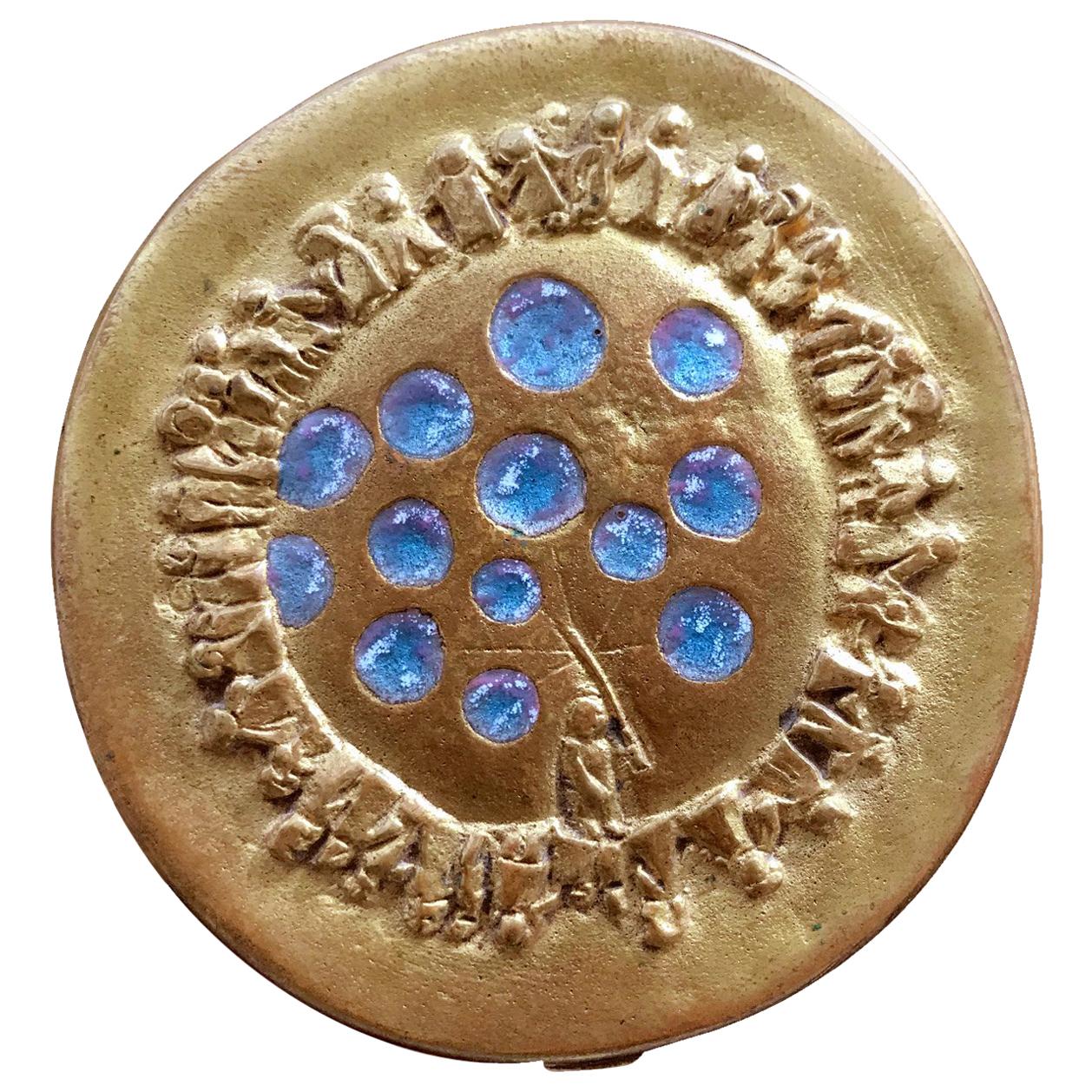 Boîte à poudrier en bronze de Line Vautrin