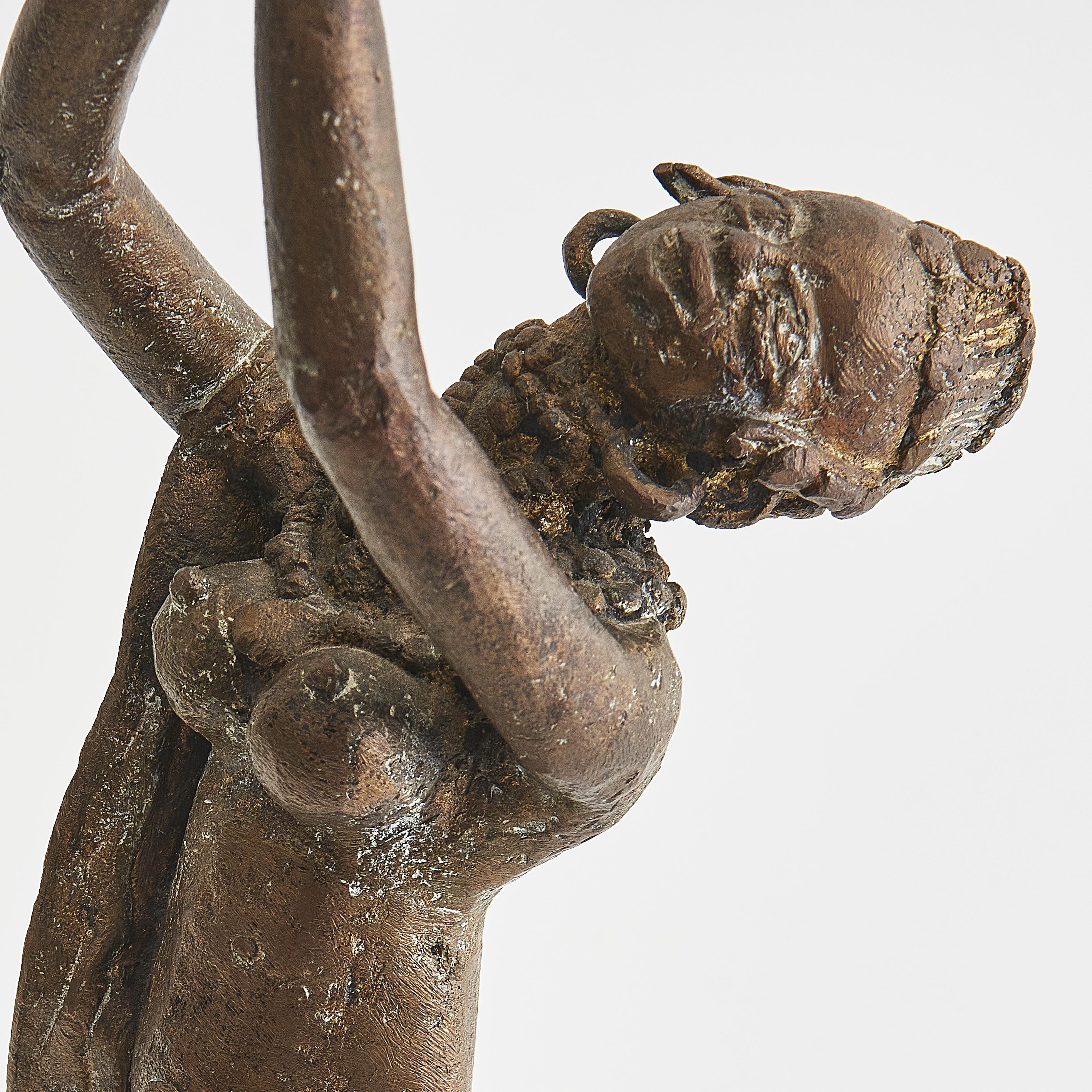 Bronze „Prayer Hands“ Fraufigur aus Bronze im Angebot 2