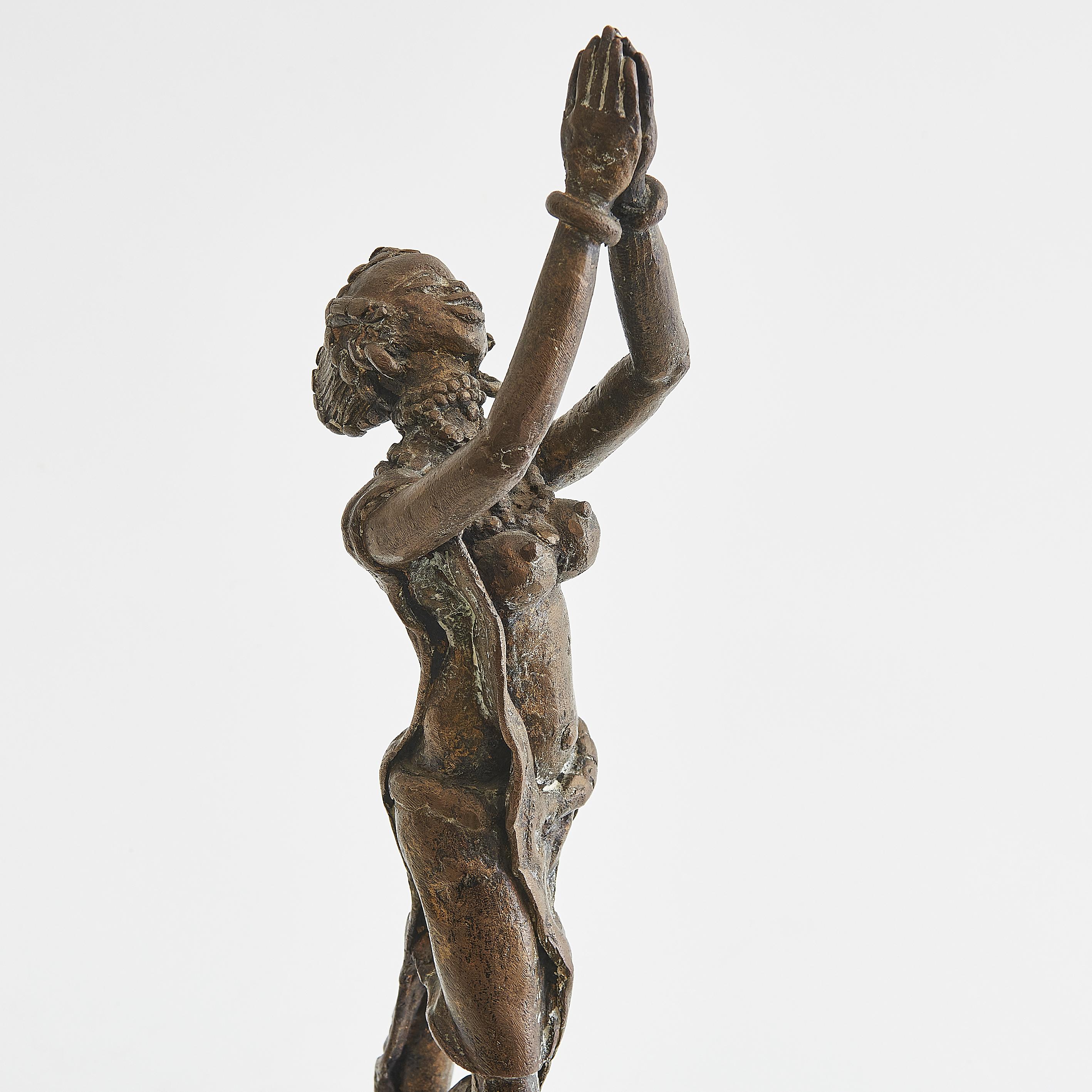 Bronze „Prayer Hands“ Fraufigur aus Bronze im Angebot 4