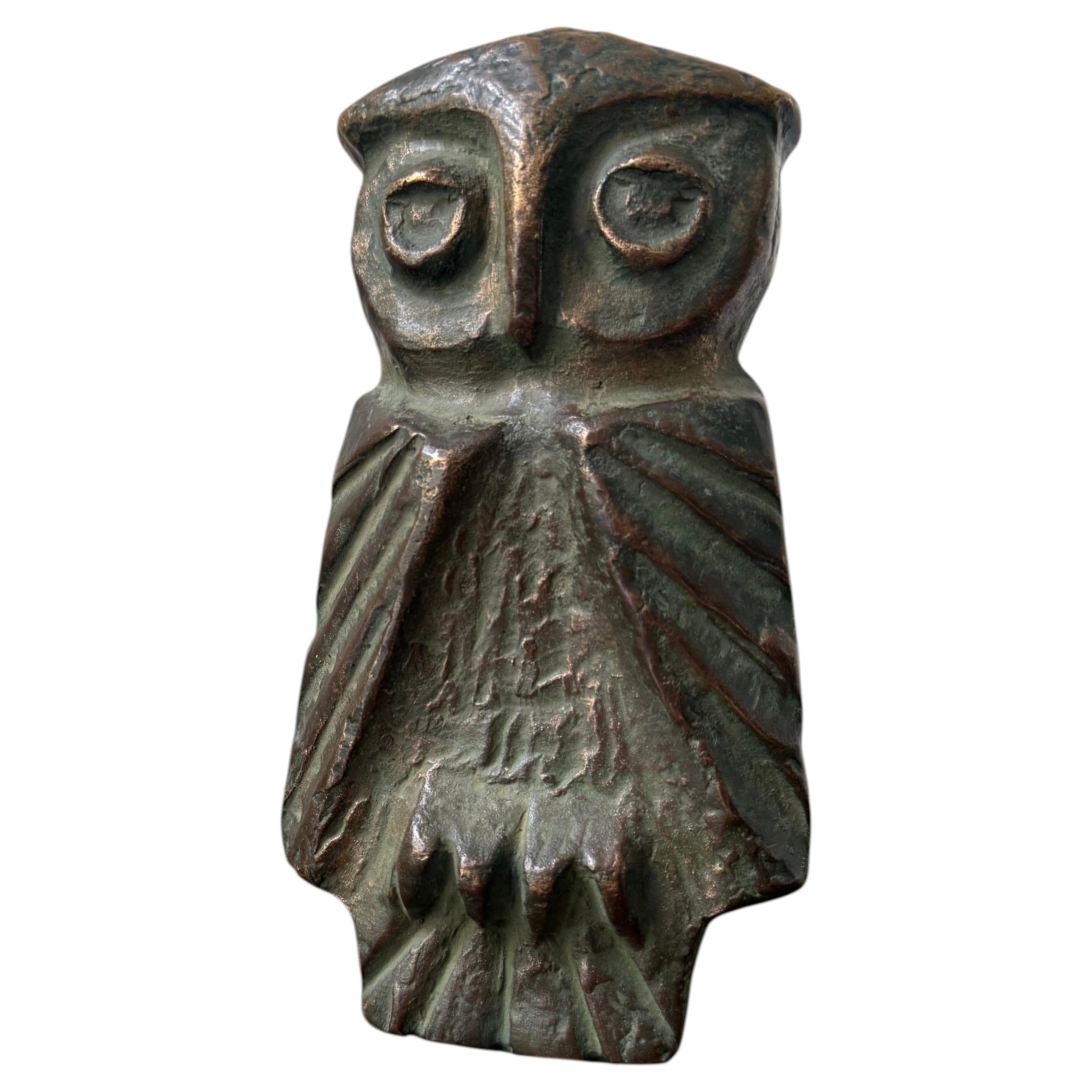 Bronze Push-Pull Door Handle in the shape of an Owl, European 20th Century For Sale