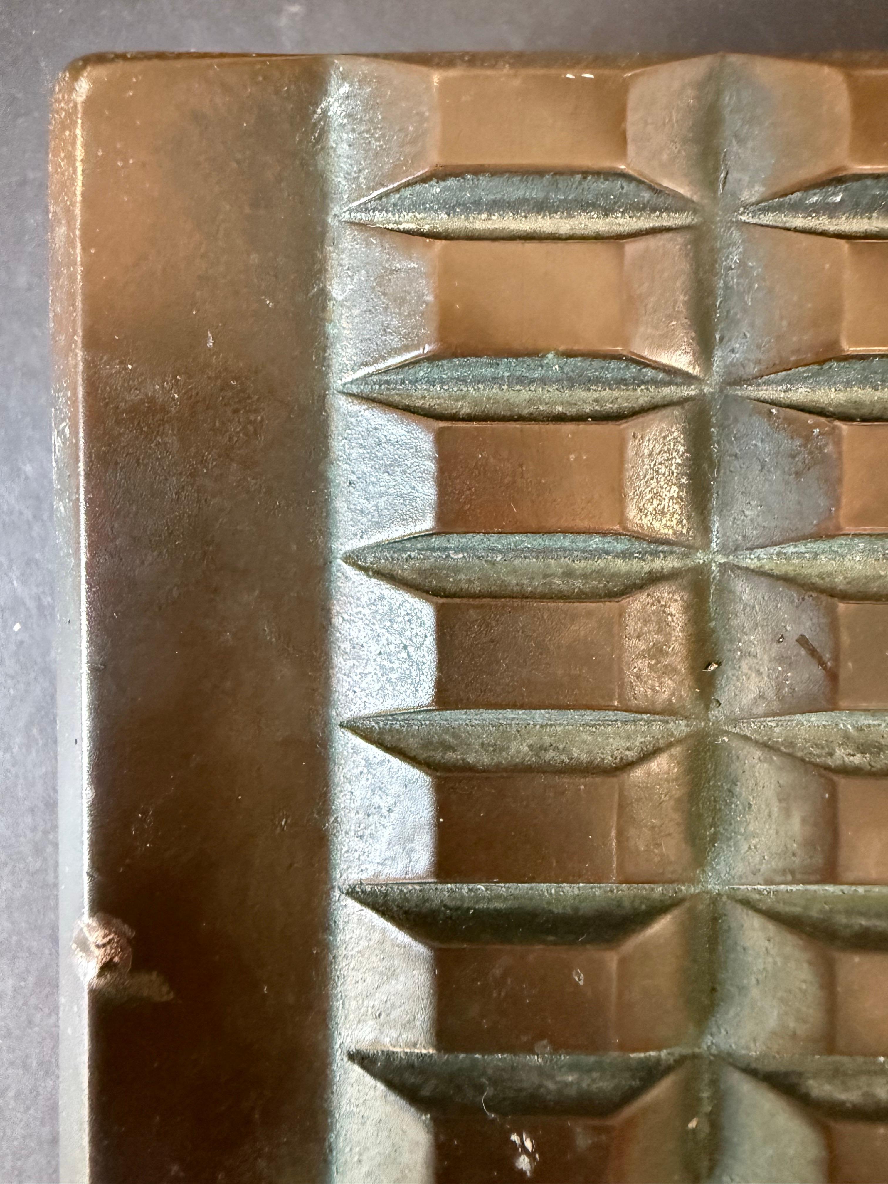 Bronze Push-Pull Door Handle with Raised Block Pattern In Fair Condition For Sale In London, GB