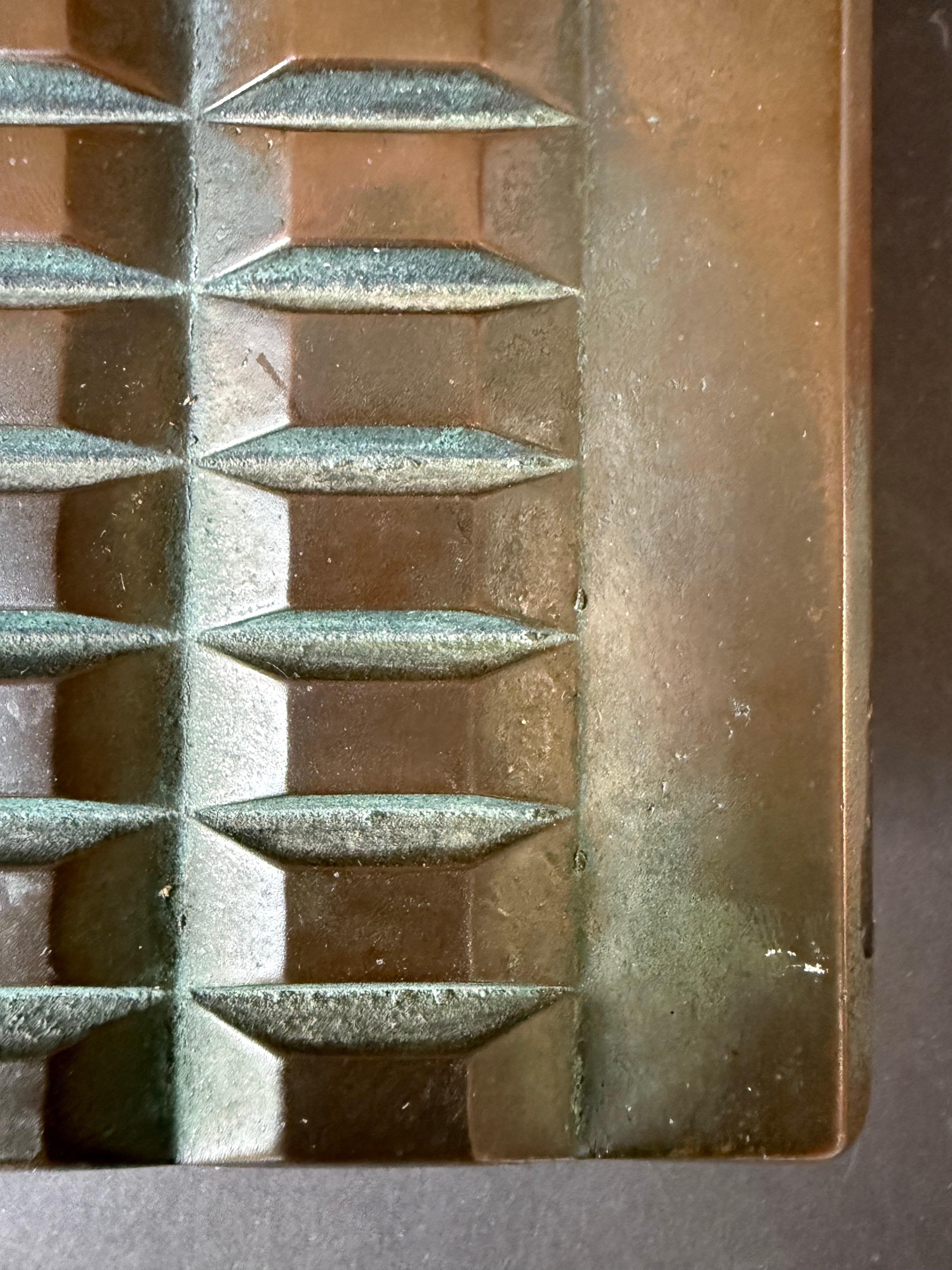 20th Century Bronze Push-Pull Door Handle with Raised Block Pattern For Sale