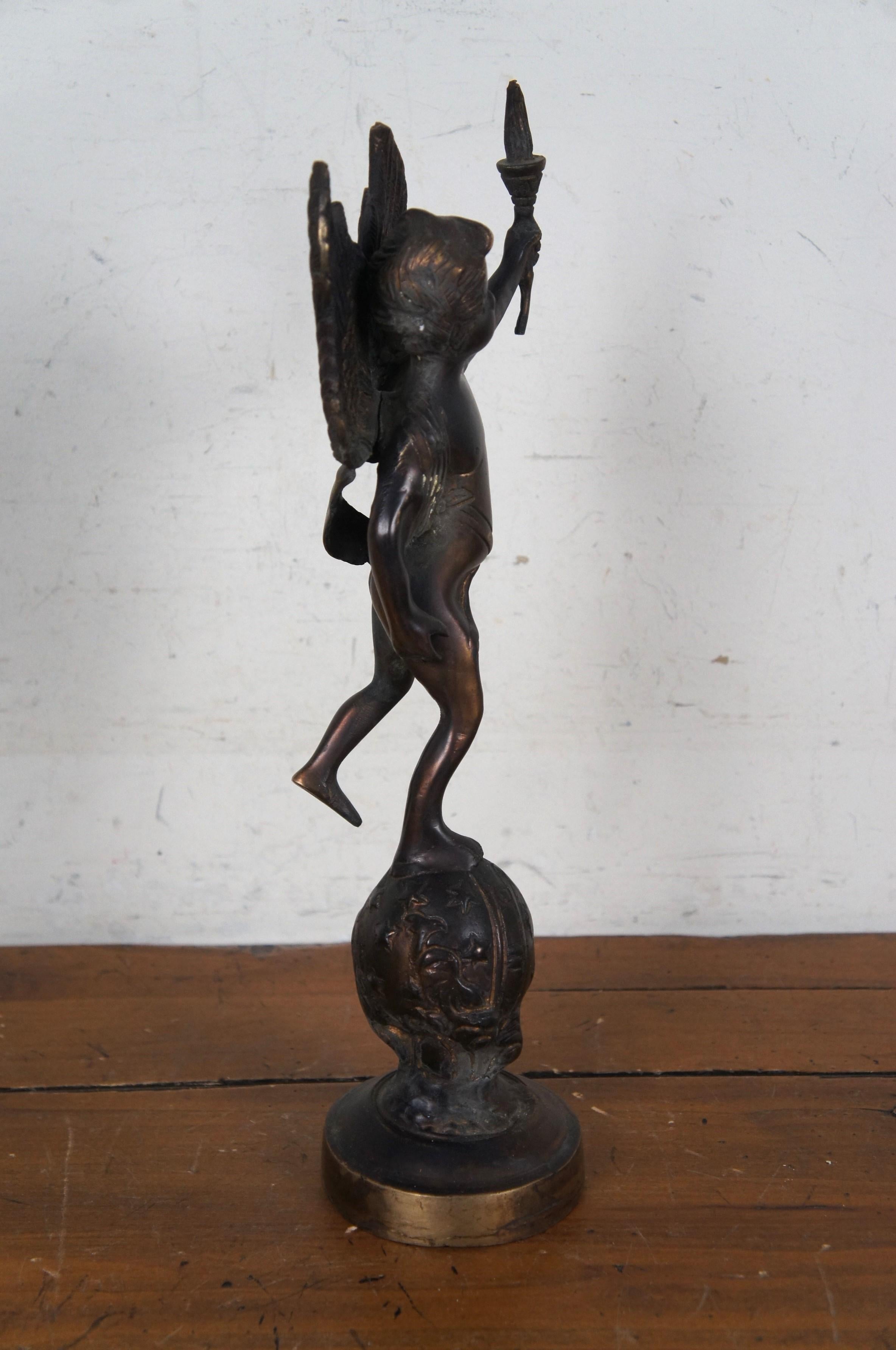 Bronze Sculpture globe Putto Cupidon Angel Torchiere en bronze d'après Emile Bruchon 17