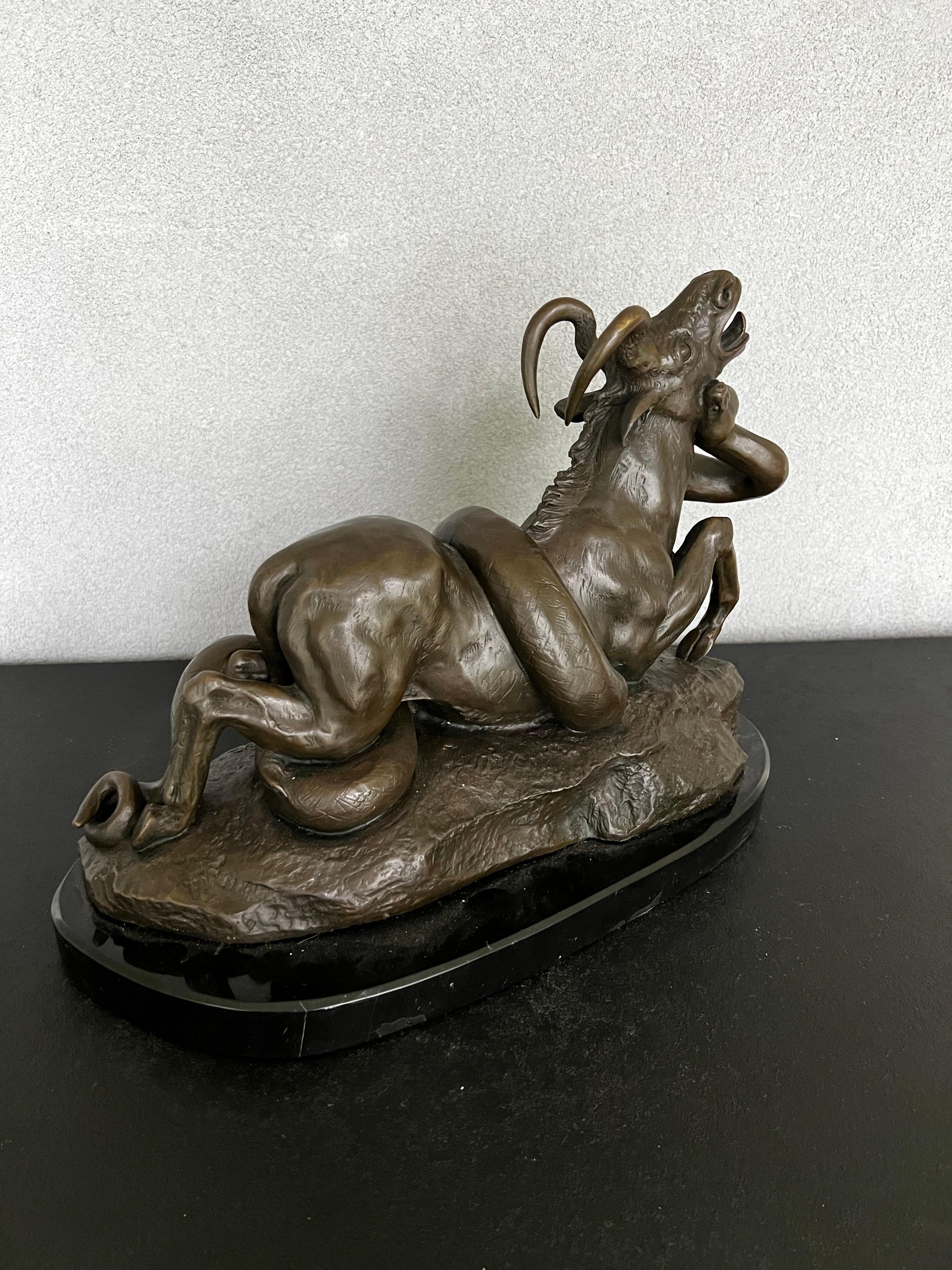 Bronze Python Killing Gnu Sculpture after Antoine-Louis Barye For Sale 6