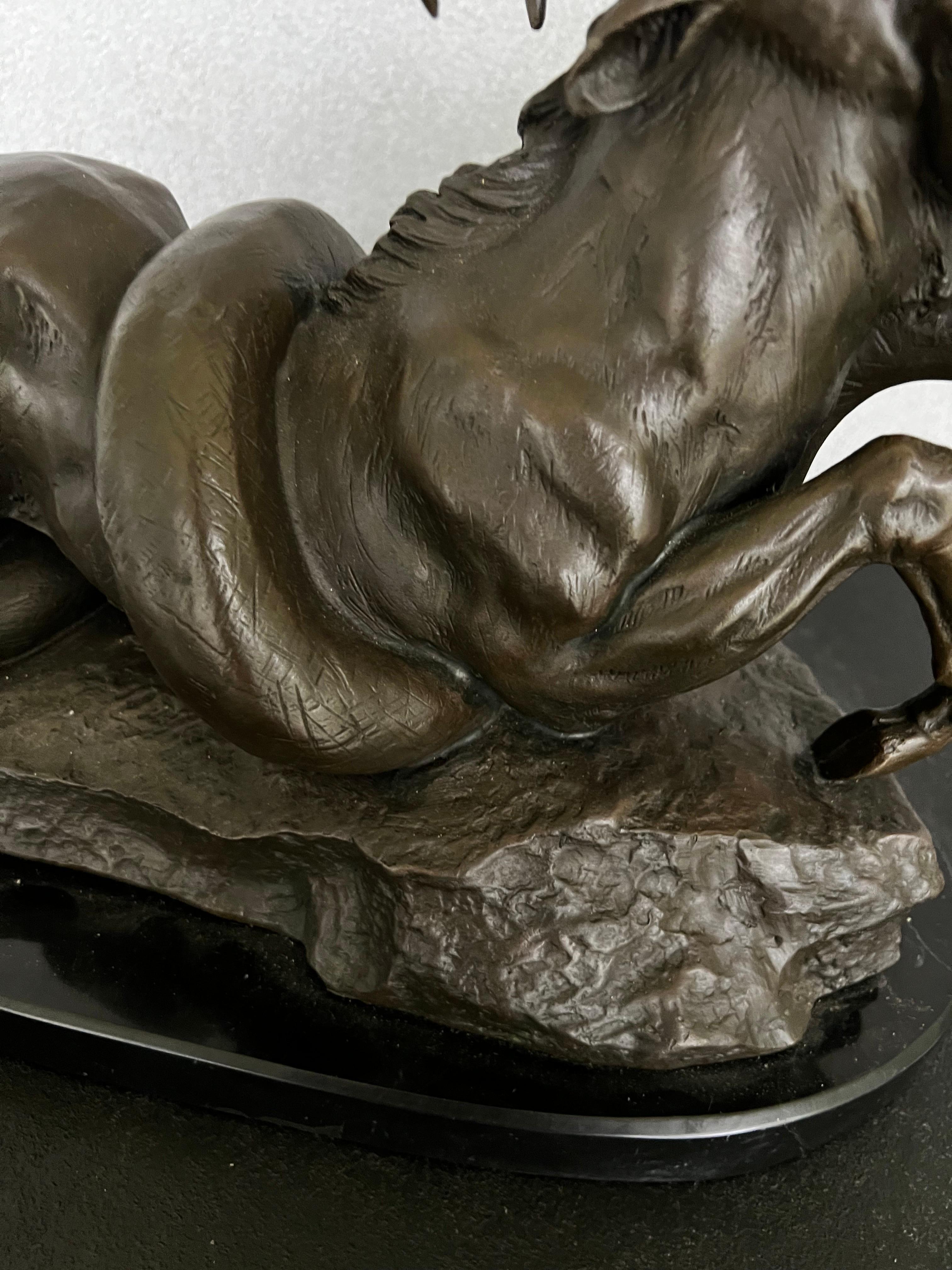 Unknown Bronze Python Killing Gnu Sculpture after Antoine-Louis Barye For Sale