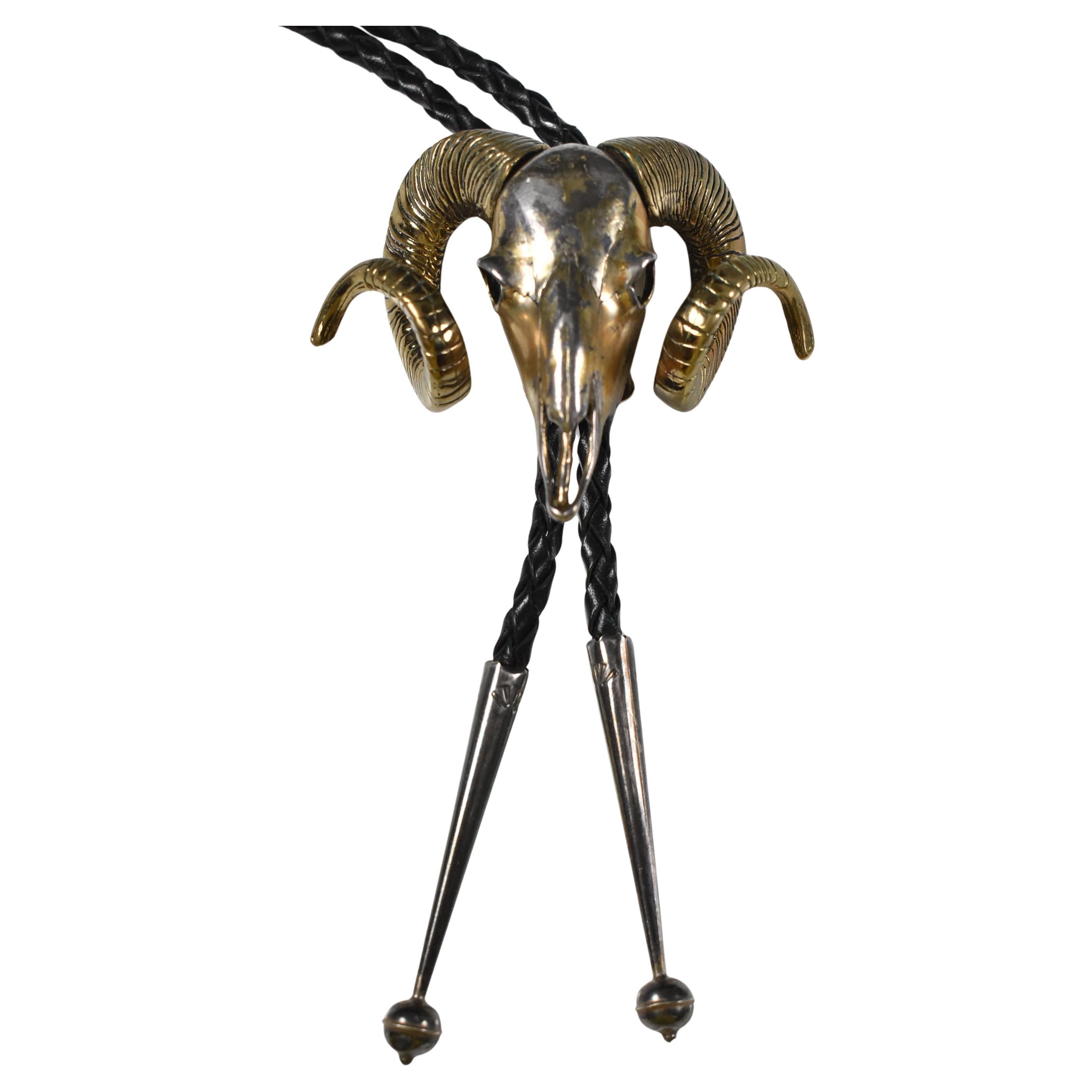 Cravatta Bolo con testa di ariete in bronzo in vendita