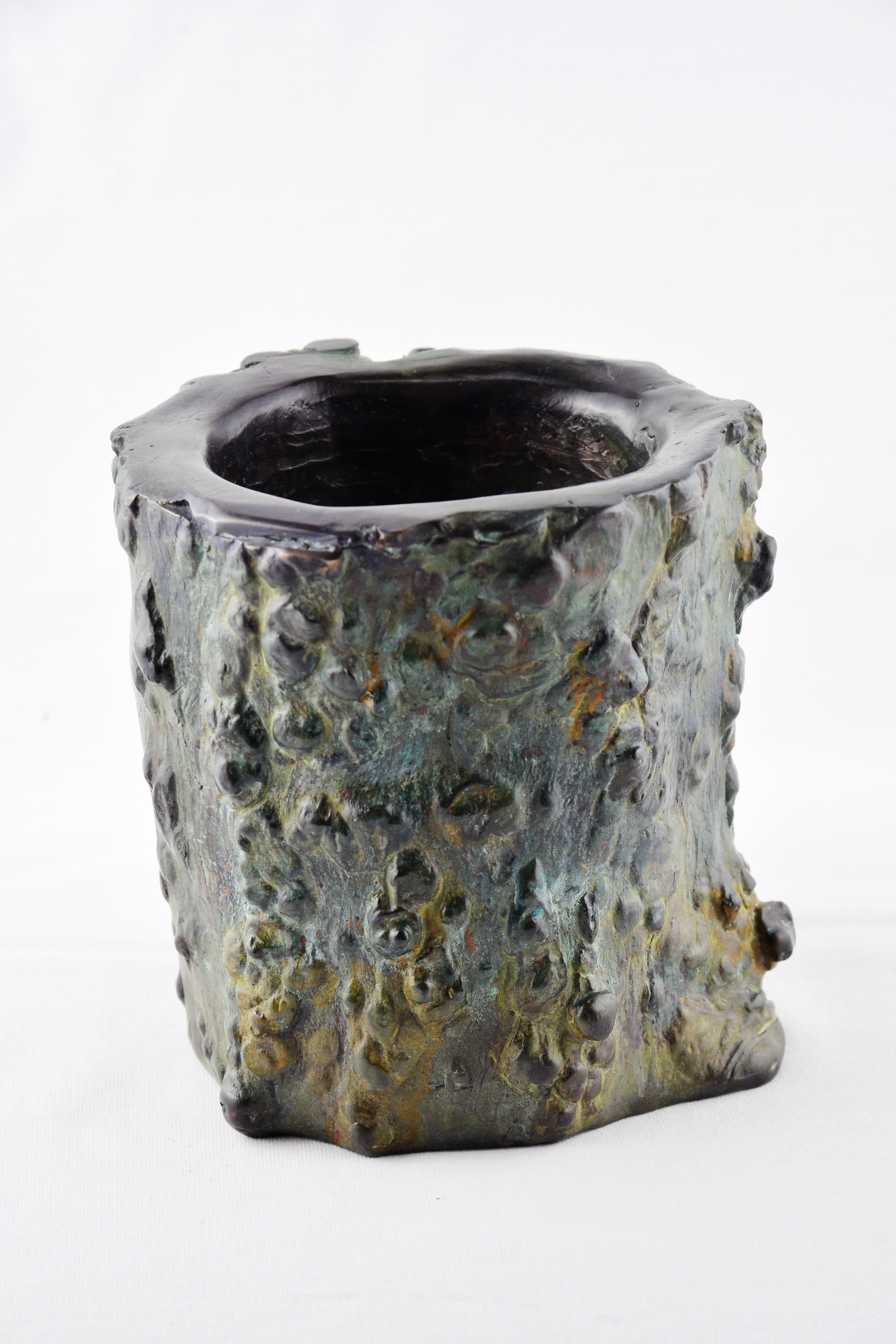 Thai Bronze reproduction of a 17th Century Chinese Brush Pot by Armando Benato For Sale