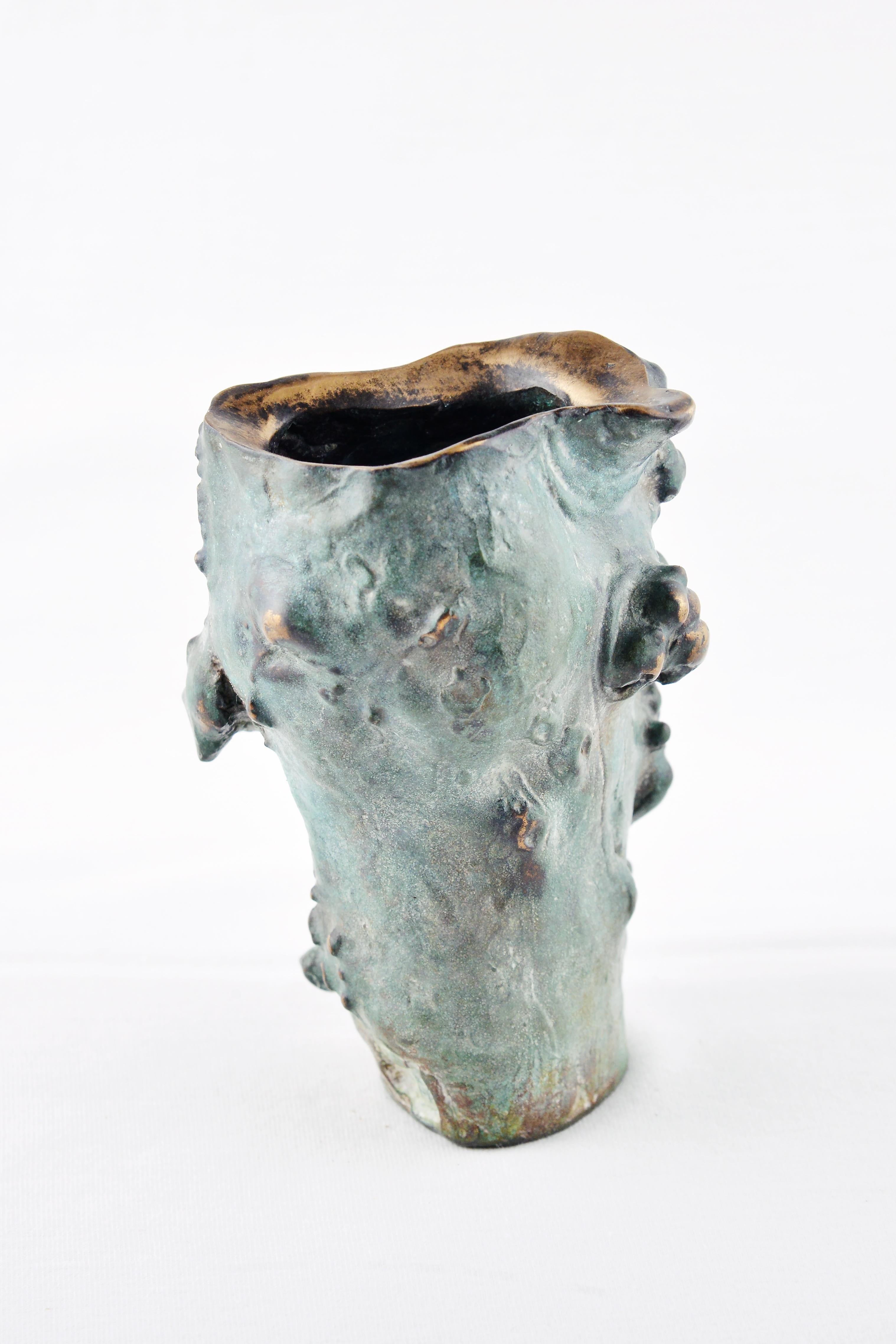 Cast Bronze reproduction of a 17th Century Chinese Brush Pot by Armando Benato For Sale