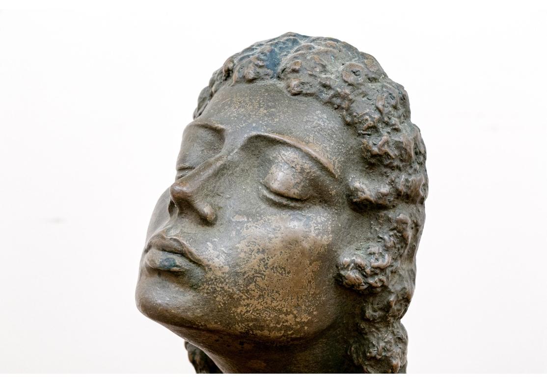 Scultura di bronzo in resina di un busto femminile di Fritz Kormis in vendita 6