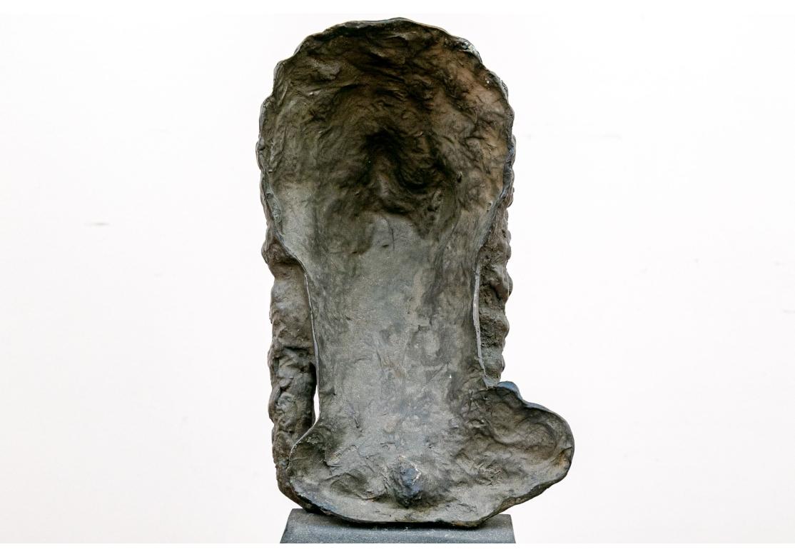 Sculpture d'un buste féminin en résine de bronze de Fritz Kormis en vente 1