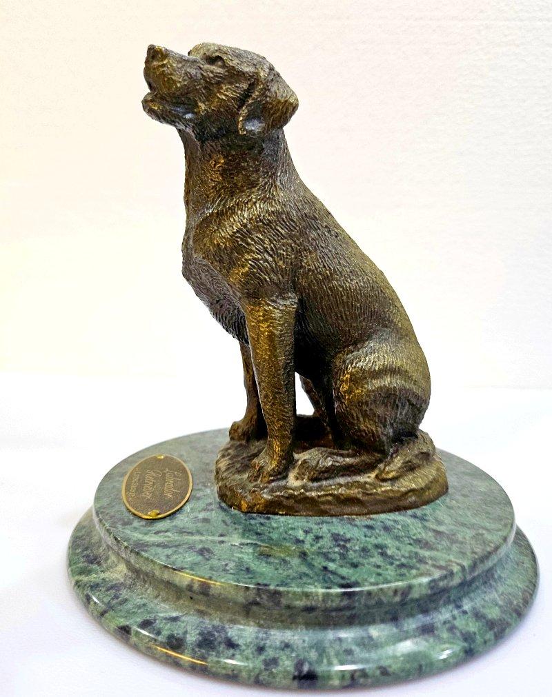 Bronze Reithund-Skulptur mit künstlerisch signiertem und nummeriertem Zertifikat, beigefügt im Angebot 1