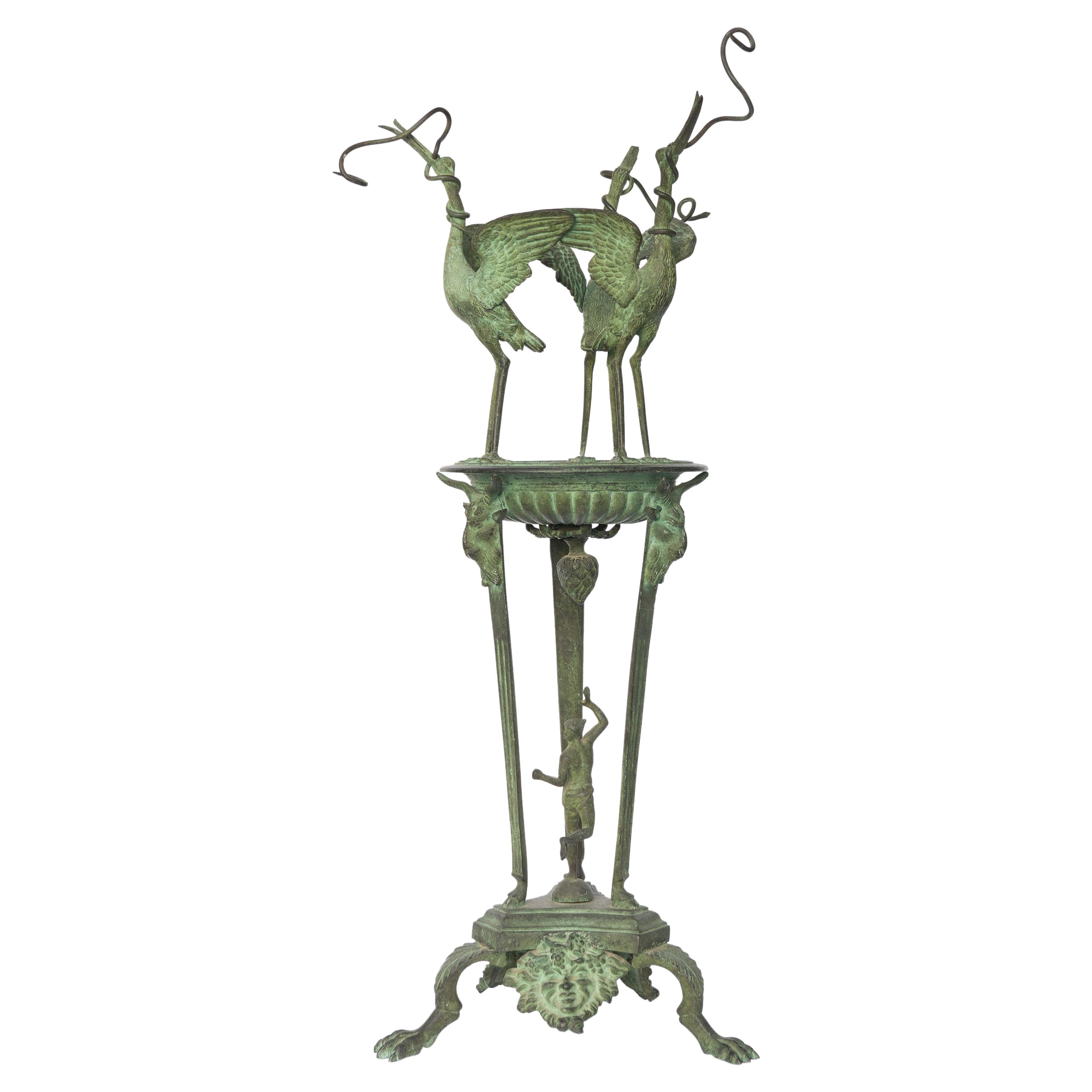 Lampe à huile romaine en bronze Mercure et grues volantes Grand Tour en vente