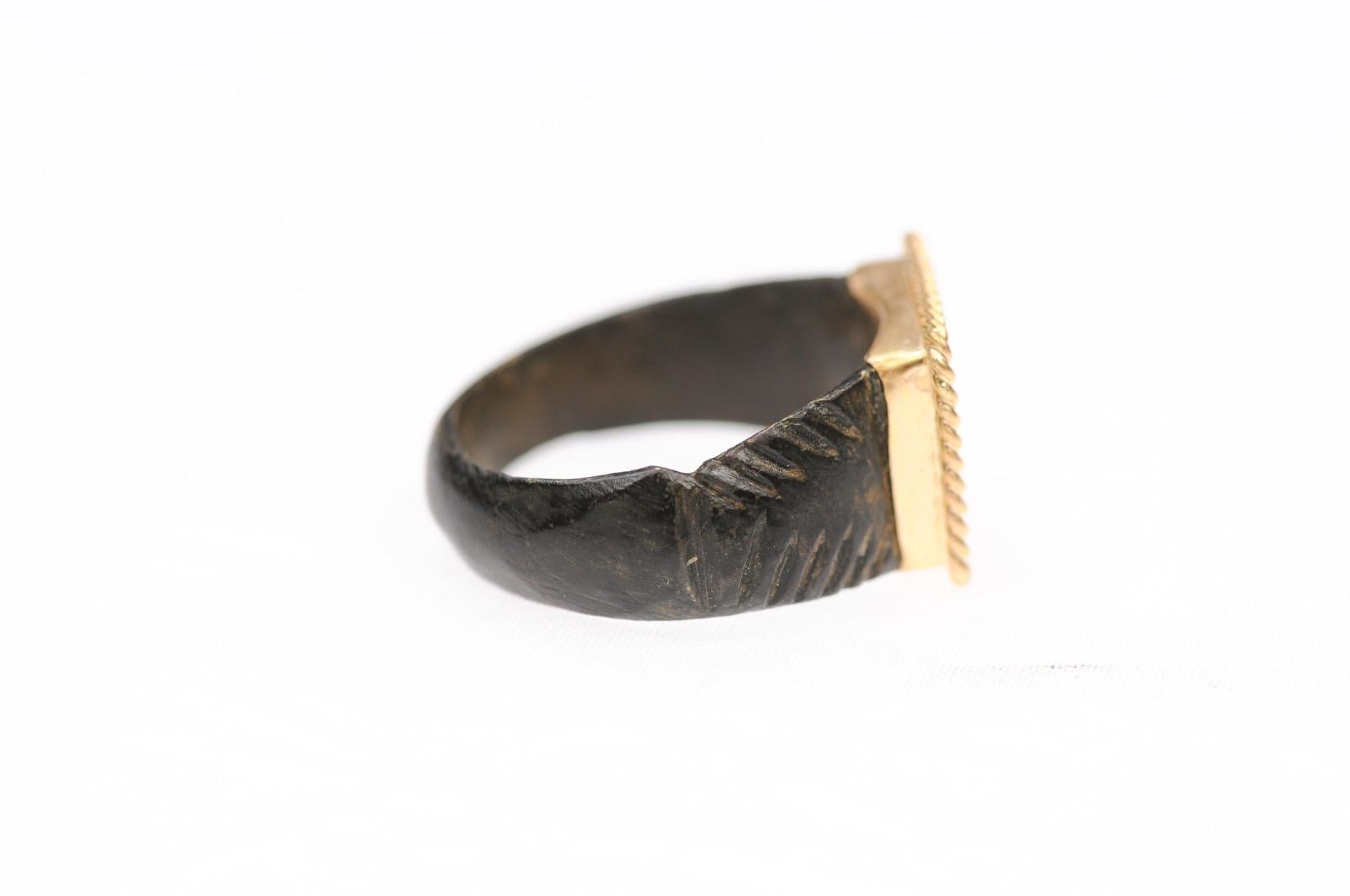 da uomo o donna Anello romano in bronzo con inserti in K.K. in vendita