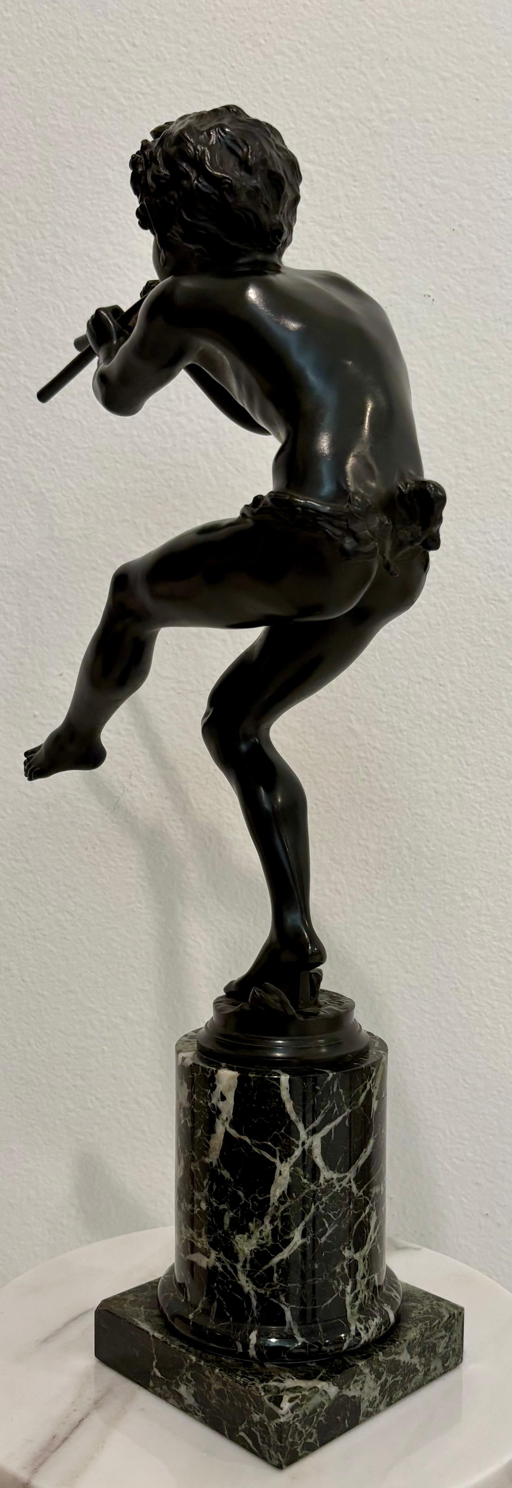 XX secolo Scultura di satiro in bronzo su base di marmo di Edouard Drouot (1859-1949) in vendita