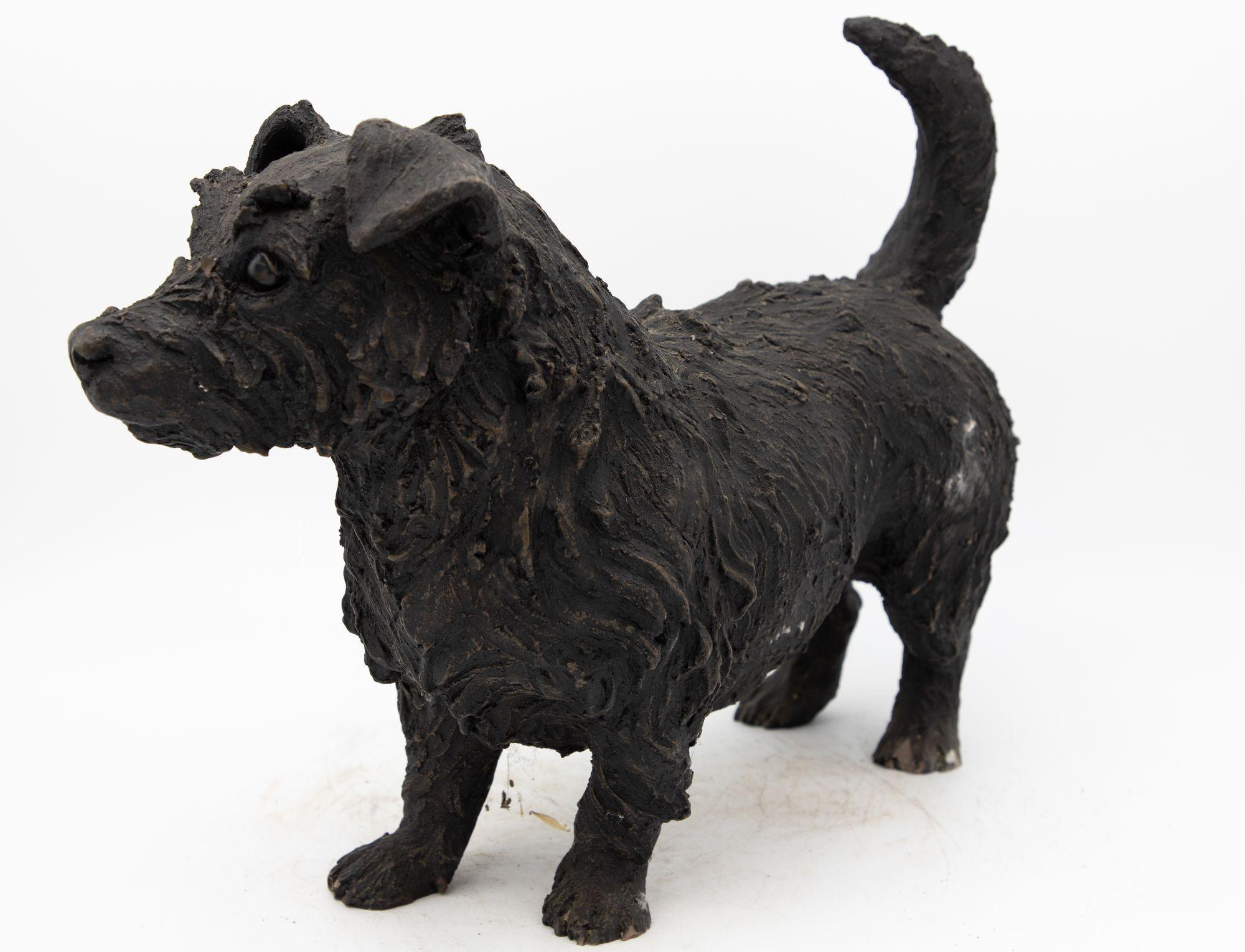 Bronze Scottie Scottish terrier, Anglais Milieu du XXe siècle en vente 1