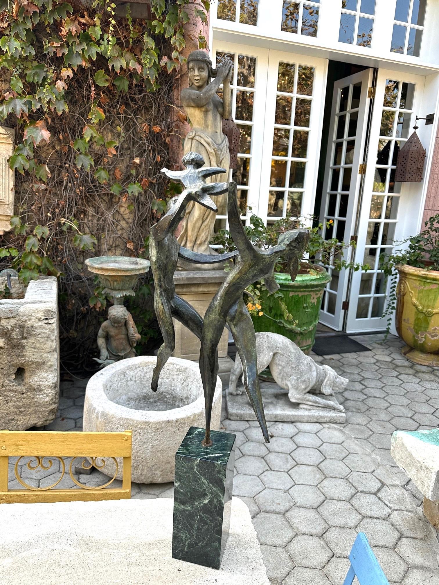 Scultura in bronzo 20° C. Spirito di vita moderno dopo Robert Russin Base in marmo in vendita 3