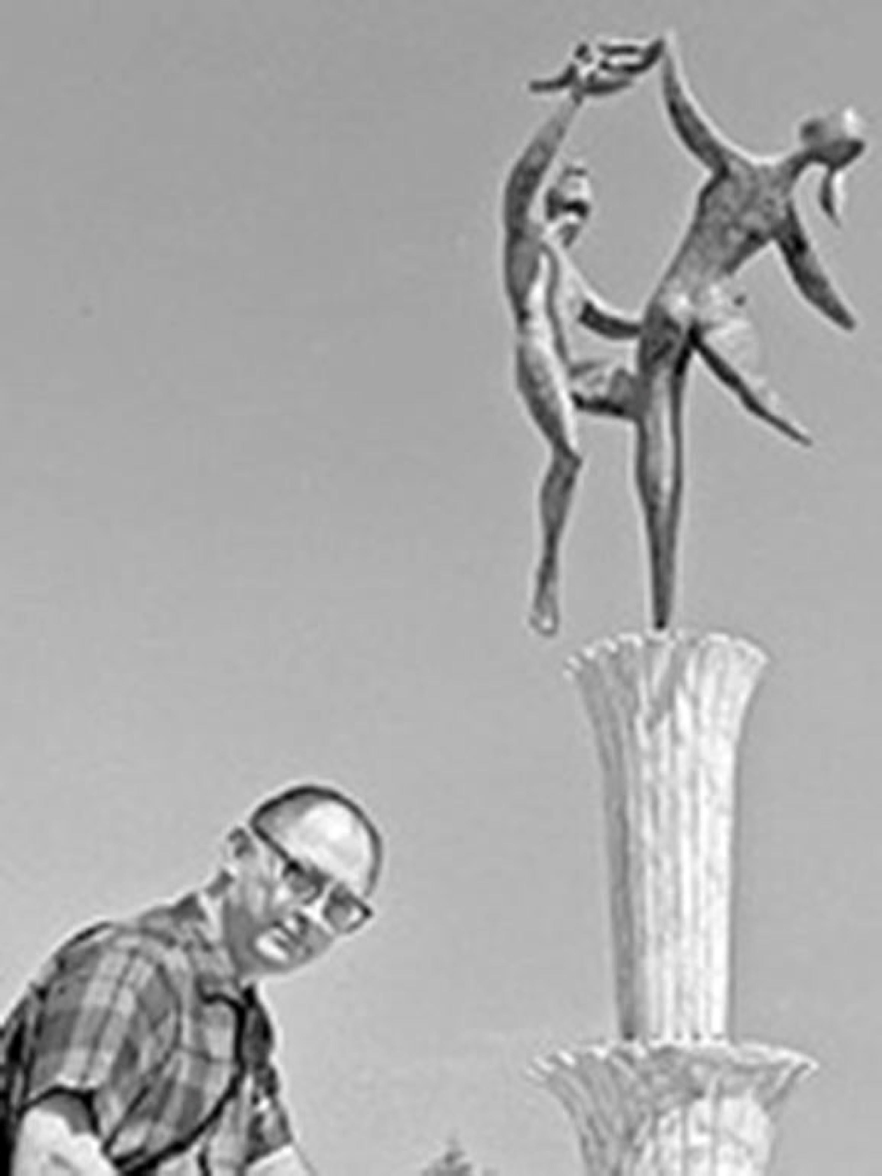 Scultura in bronzo 20° C. Spirito di vita moderno dopo Robert Russin Base in marmo in vendita 12