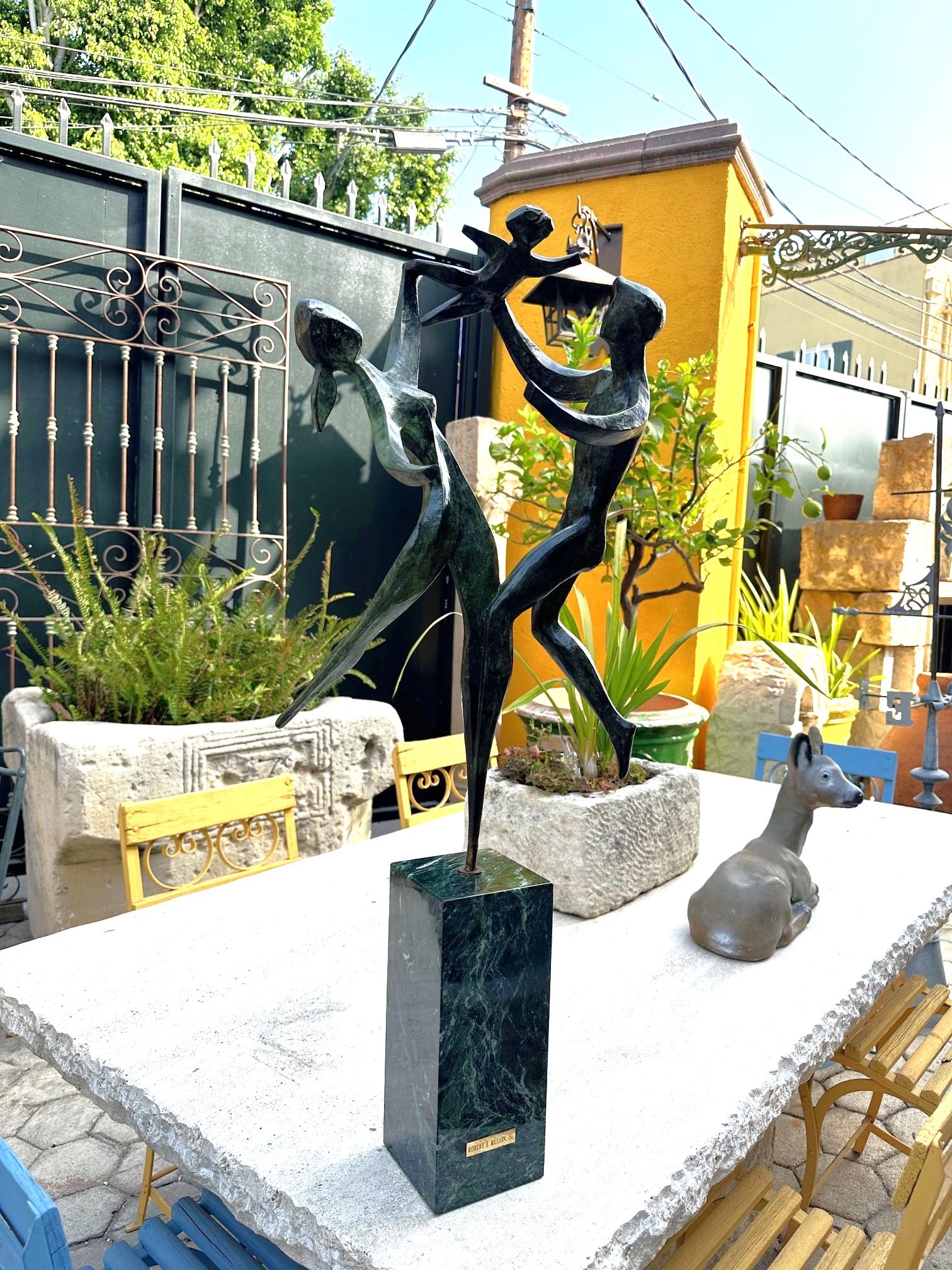 Scultura in bronzo 20° C. Spirito di vita moderno dopo Robert Russin Base in marmo in vendita 2