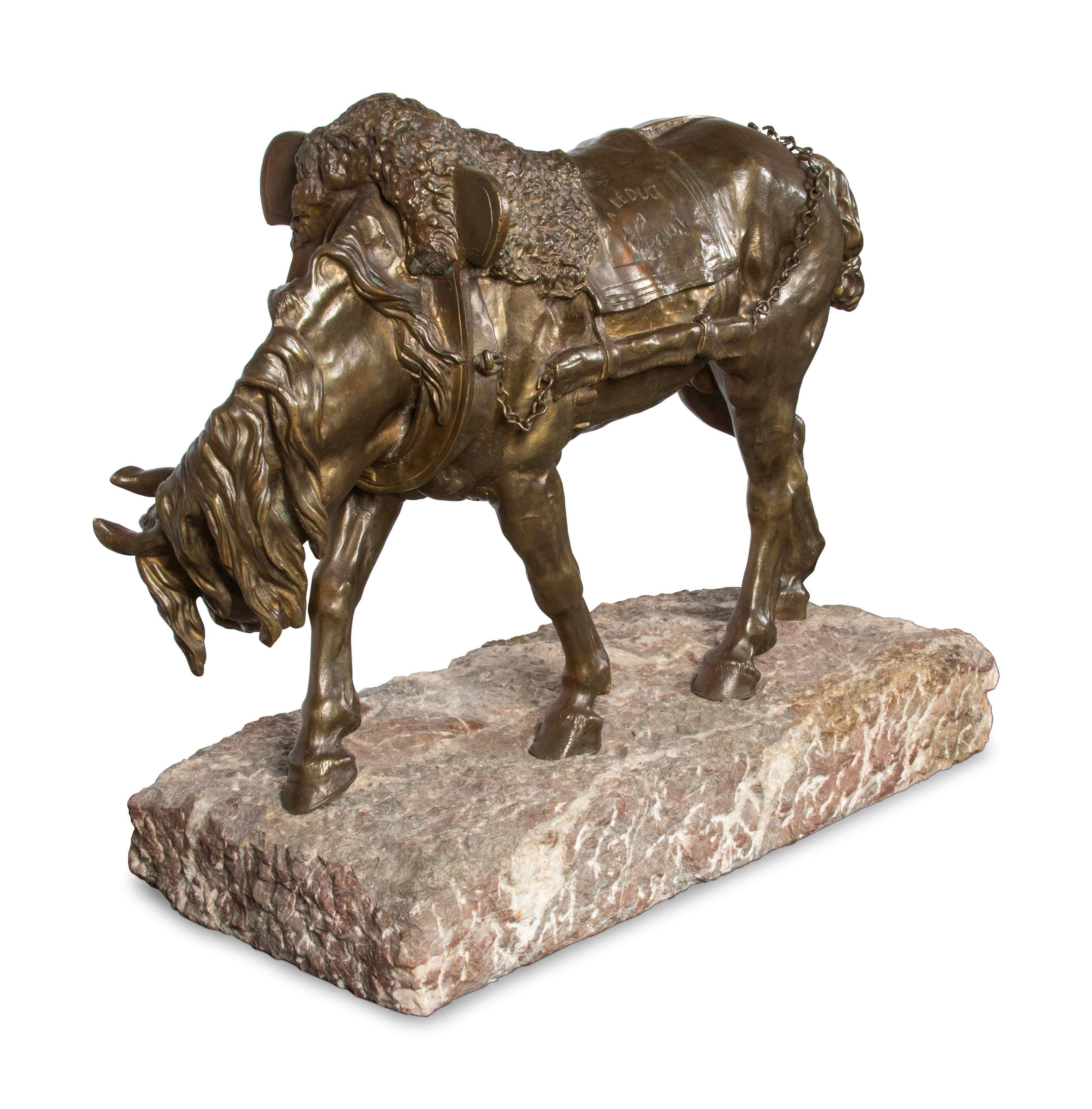 Superbe sculpture en bronze de la fin du XIXe siècle représentant un cheval, réalisée par Arthur Jacques Leduc (Français, 1848-1918) sur un socle en granit, intitulée 