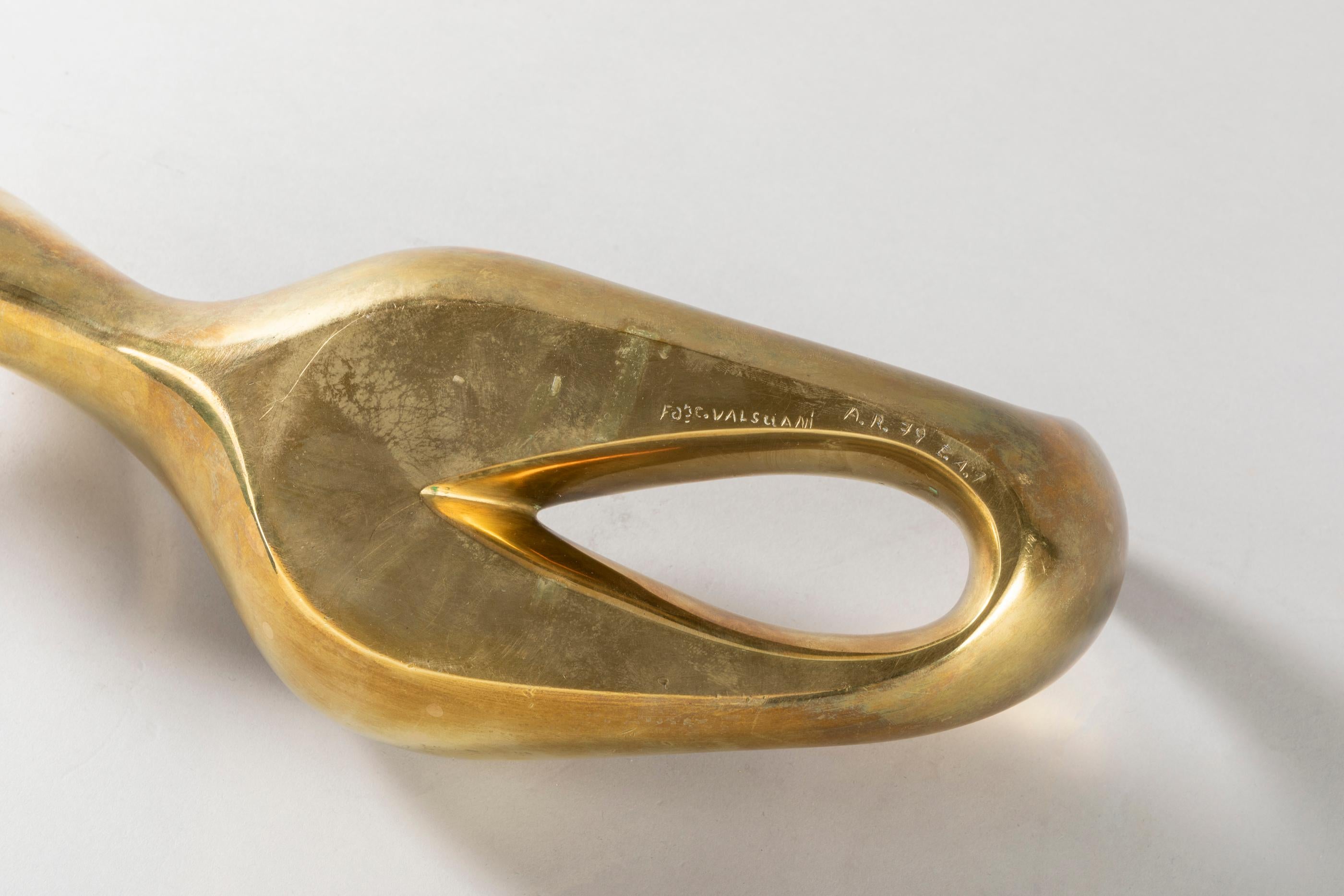 Mid-Century moderno Scultura in bronzo: una donna sdraiata in vendita