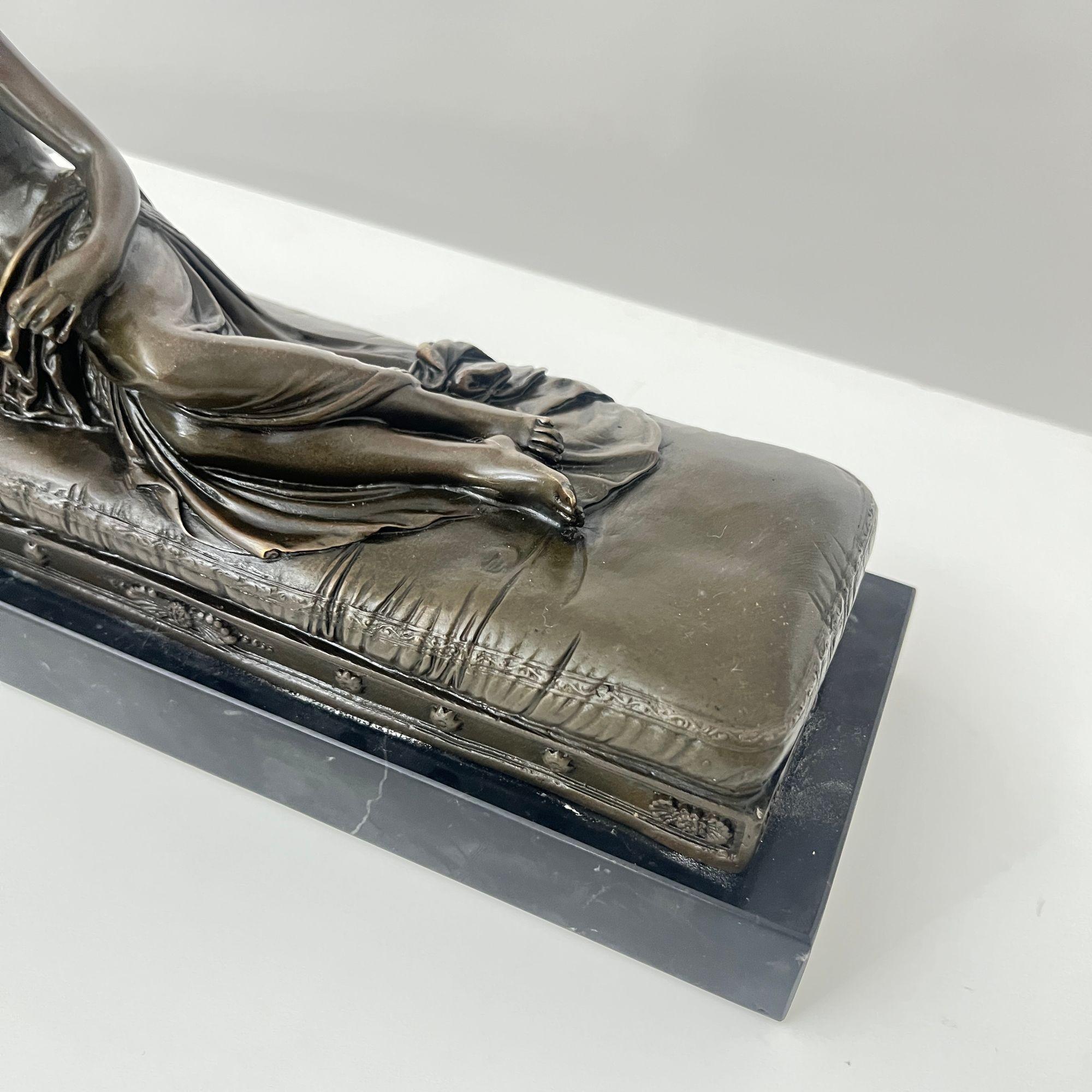 Bronze Sculpture after A. Canova, P. Bonaparte as Venus Victrix, Paris, 20th. C. For Sale 2