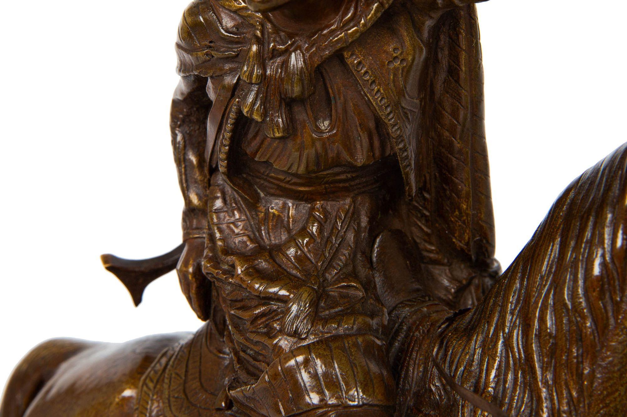 Sculpture en bronze - Chasseur arabe à cheval par Alfred Dubucand 7