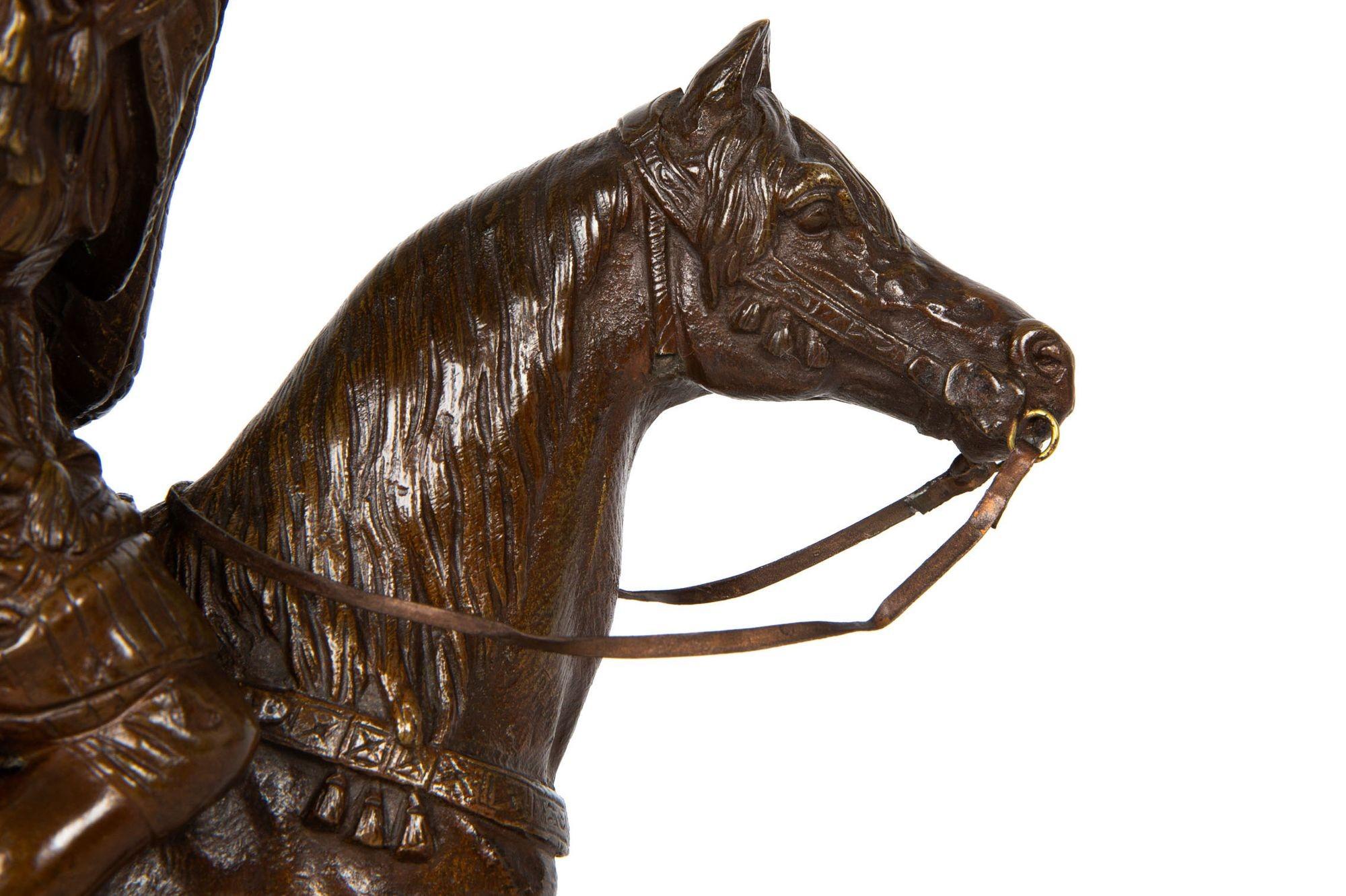 Sculpture en bronze - Chasseur arabe à cheval par Alfred Dubucand 2