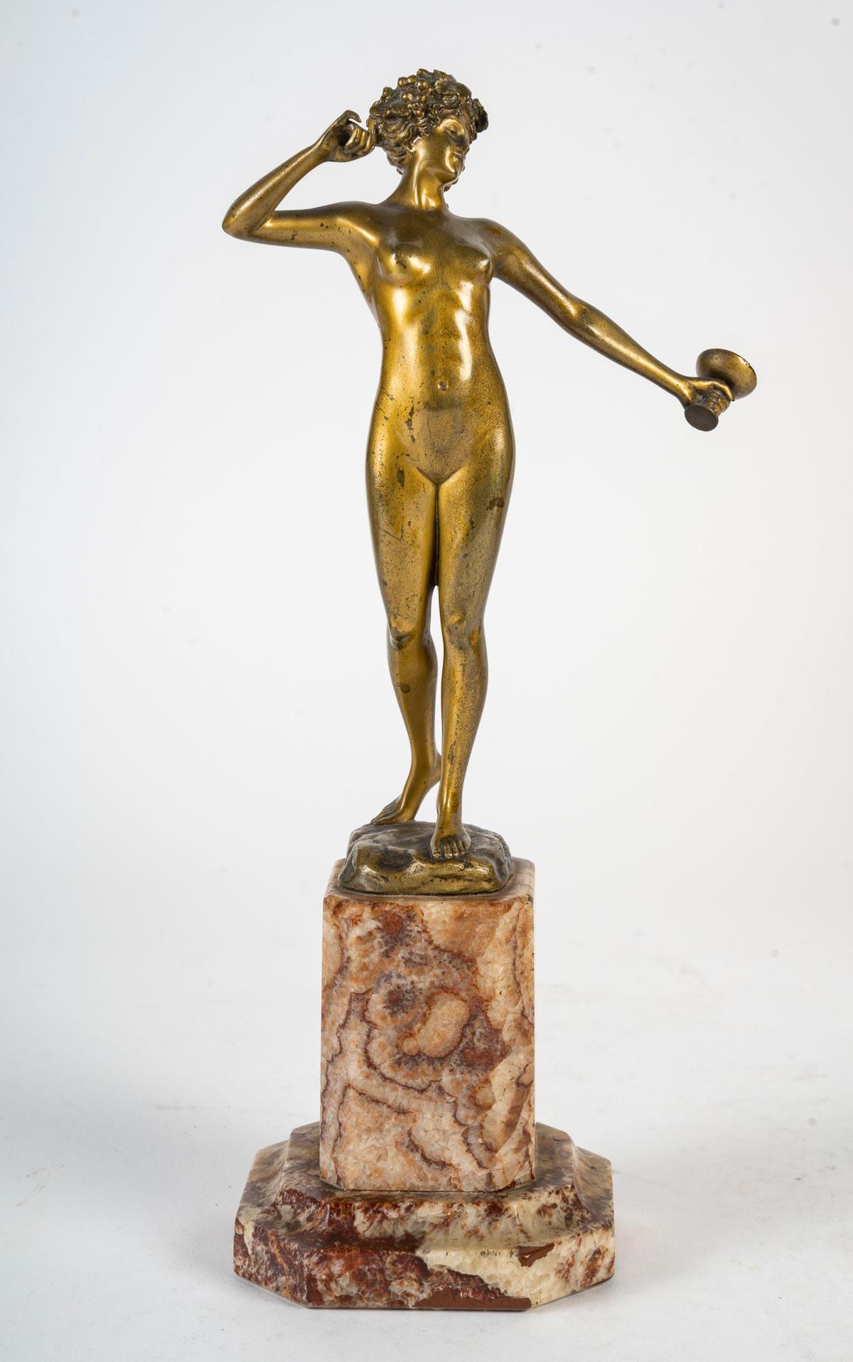 Bronze sculpture, Art Deco period, 1930, signed Brandel.

A patinated bronze sculpture on a marble base, Art Deco period, circa 1930, sculpture signed Brandel, Berlin.
H: 29, 5cm, W: 13cm, D: 9cm