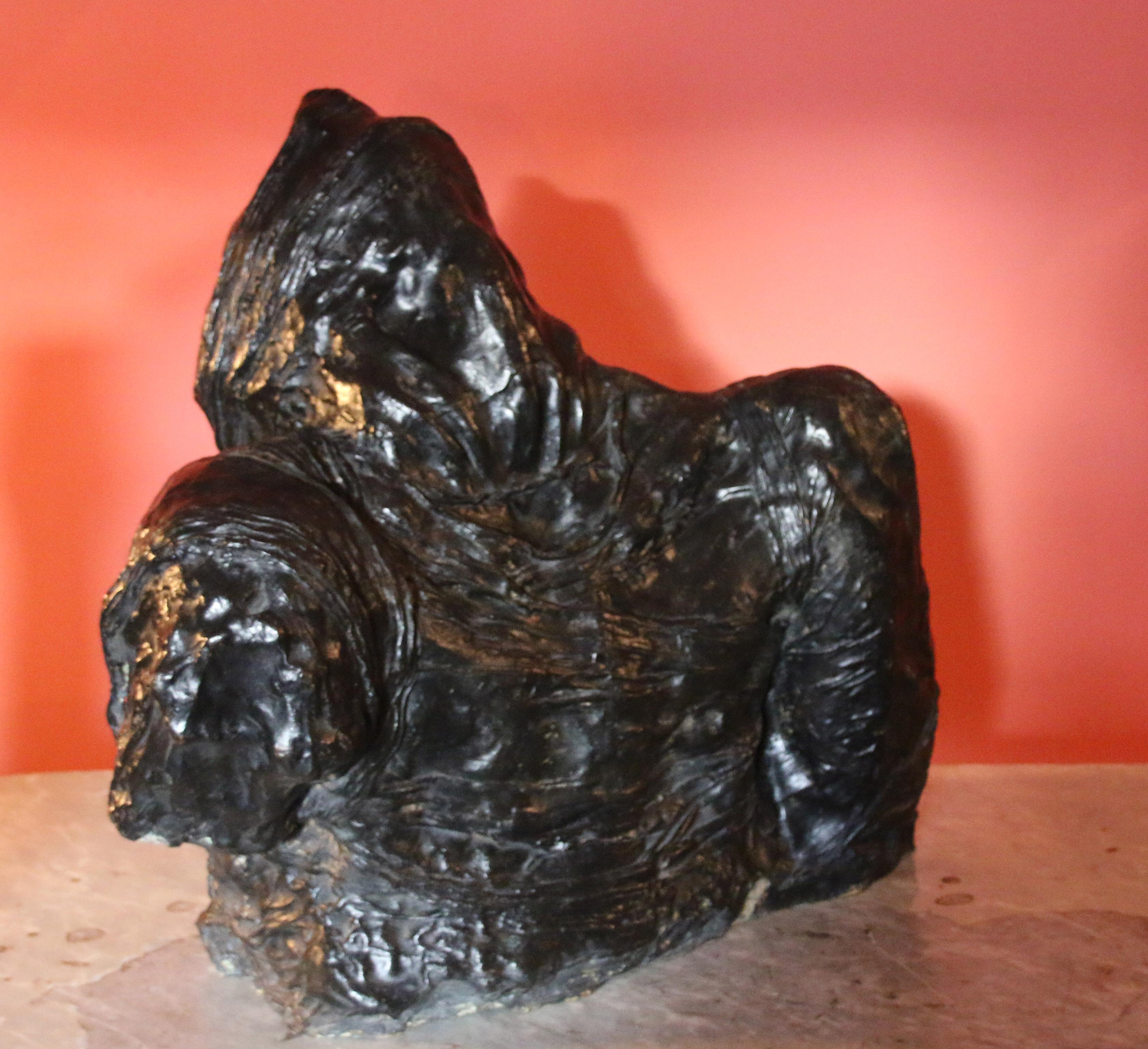 Bronzeskulptur „Büste mit Bandaged-Kopf“ von Michel Warren (Patiniert) im Angebot