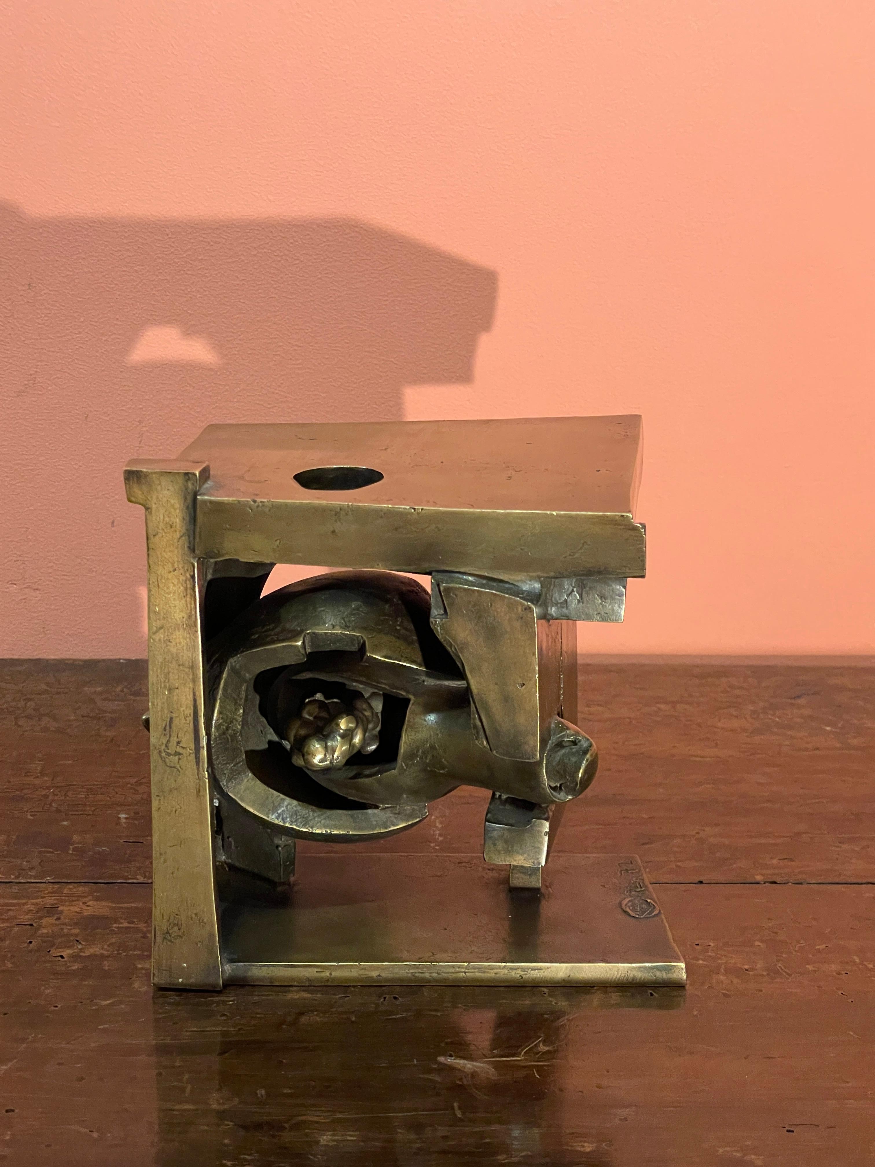 Bronzo Scultura in bronzo di Aglae Liberaki, XX secolo in vendita