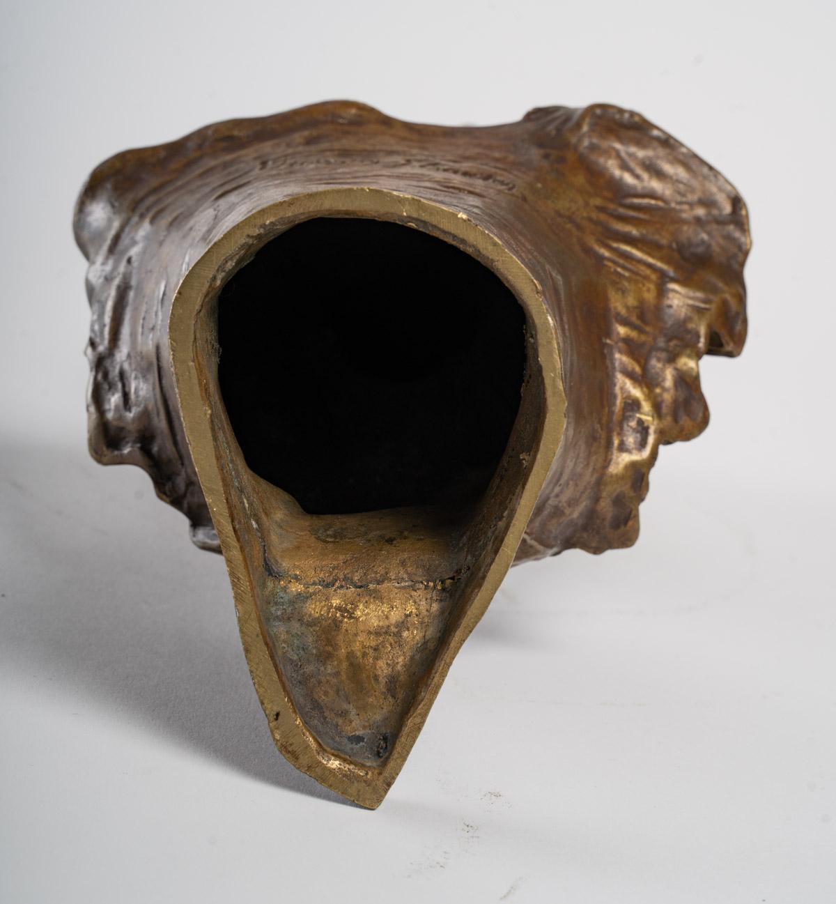 Scultura in bronzo di Georges Van der Straeten in vendita 3