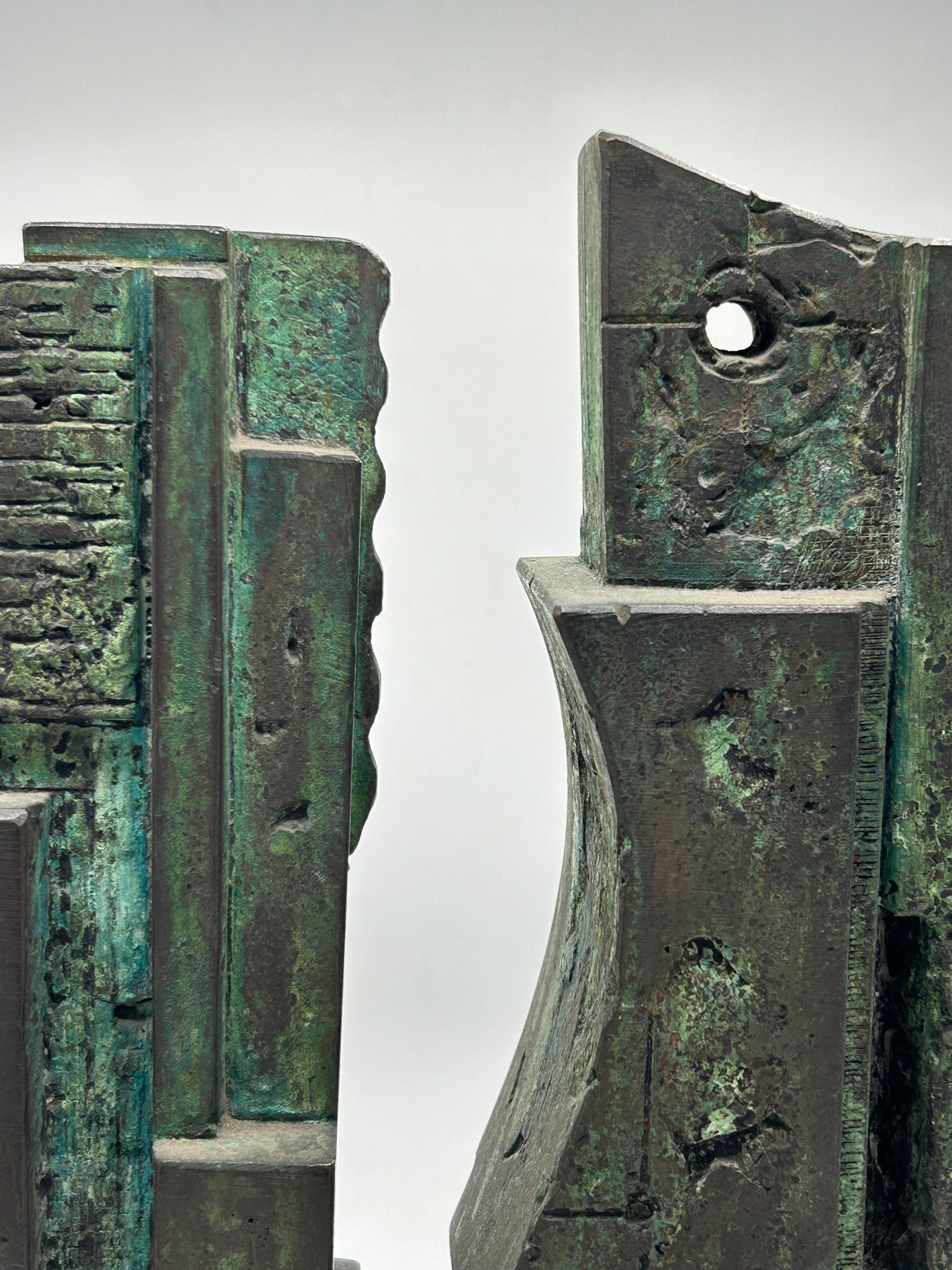 Argentino Scultura in bronzo di Libero Badii, Figura astratta in vendita